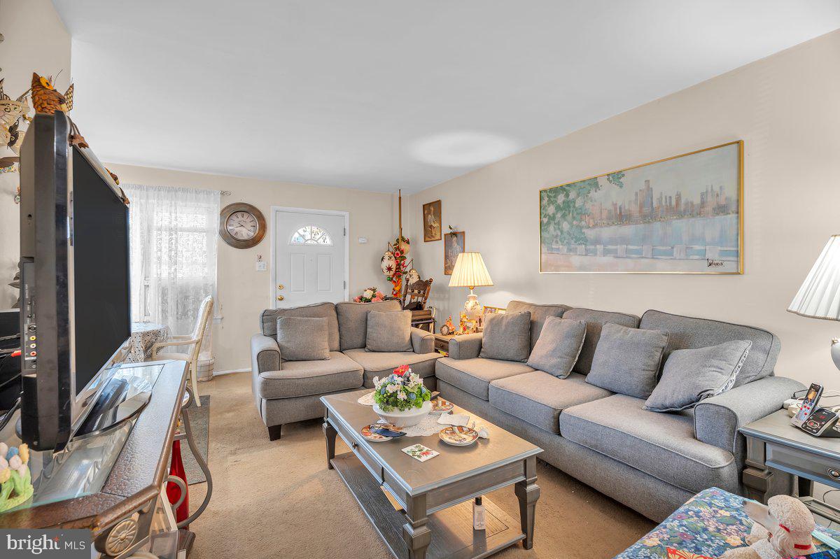 BUSTLETON - Residential Income