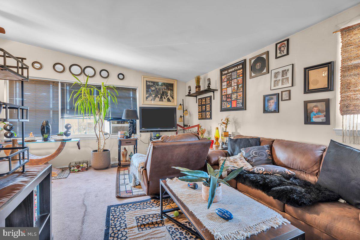 BUSTLETON - Residential Income