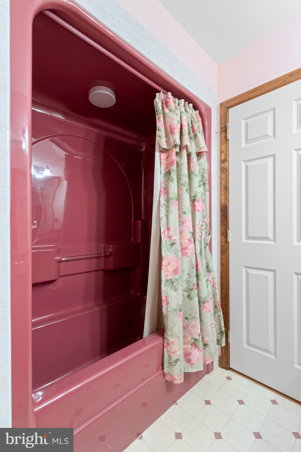 VALLEY VIEW - Residential