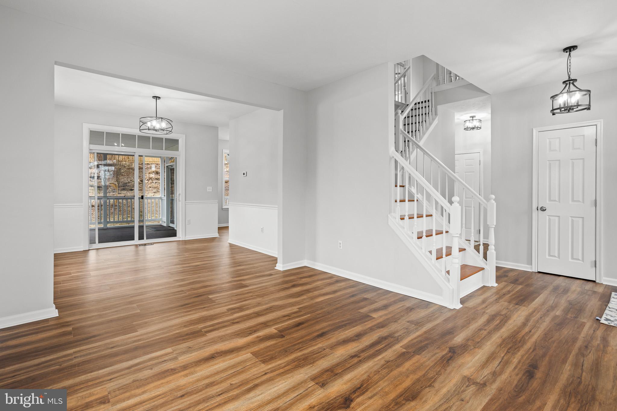 BAYVIEW HILLS - Residential