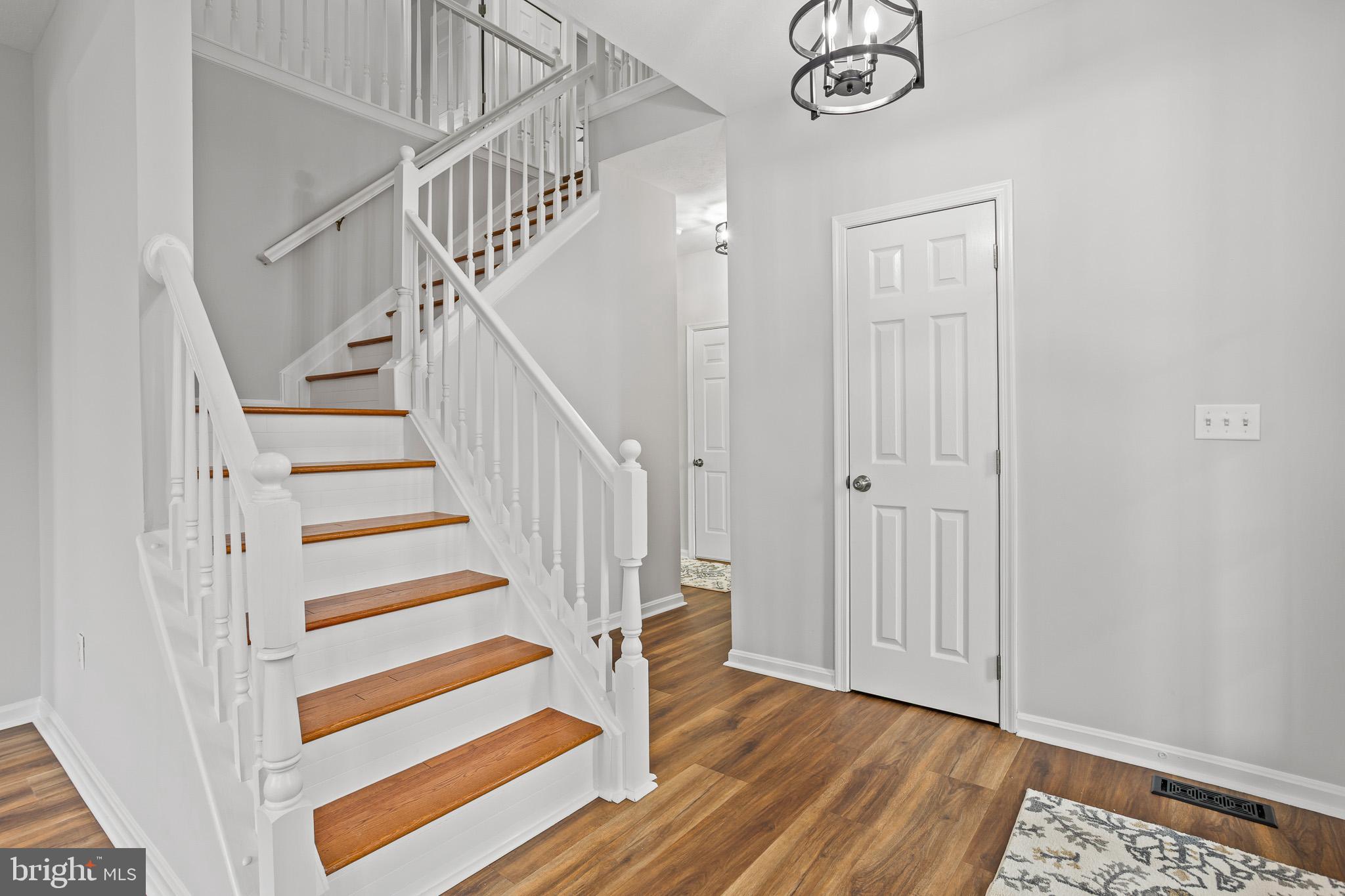 BAYVIEW HILLS - Residential