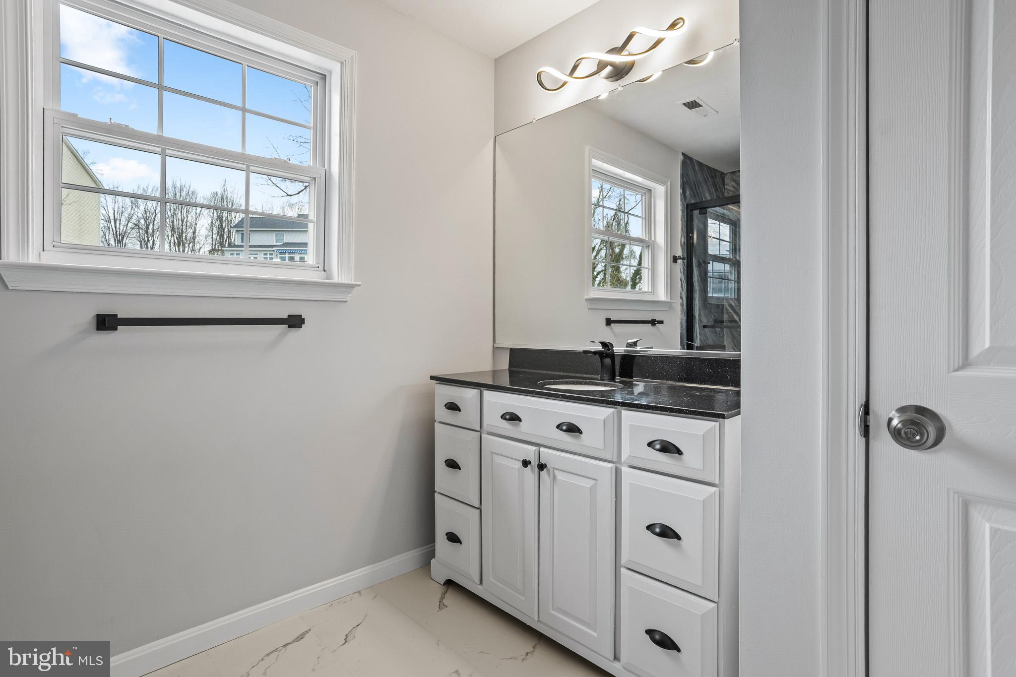 BAYVIEW HILLS - Residential