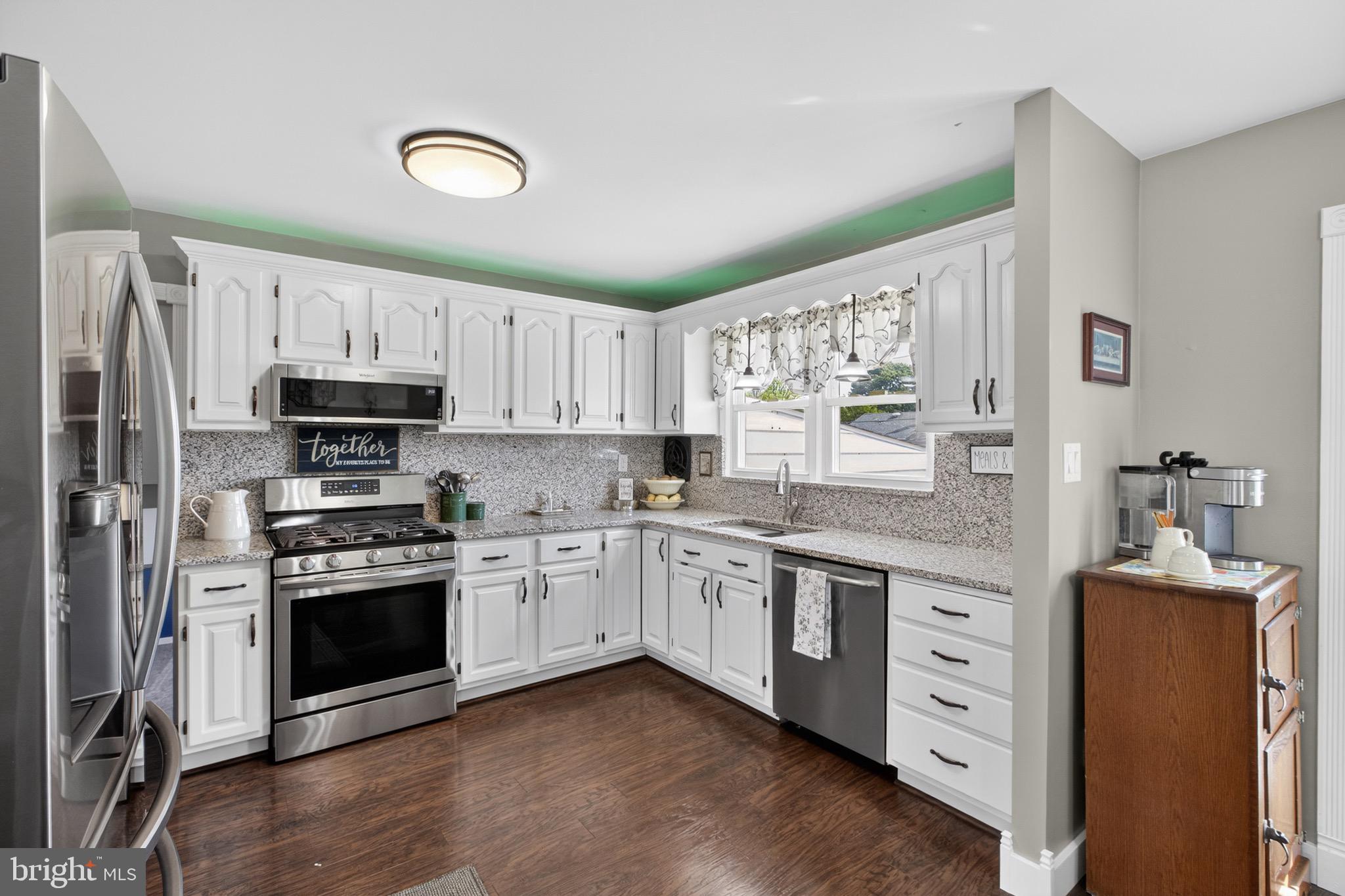 BROOKHAVEN - Residential