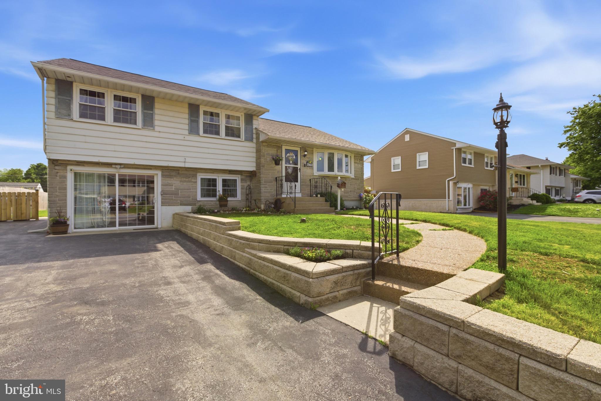 BROOKHAVEN - Residential