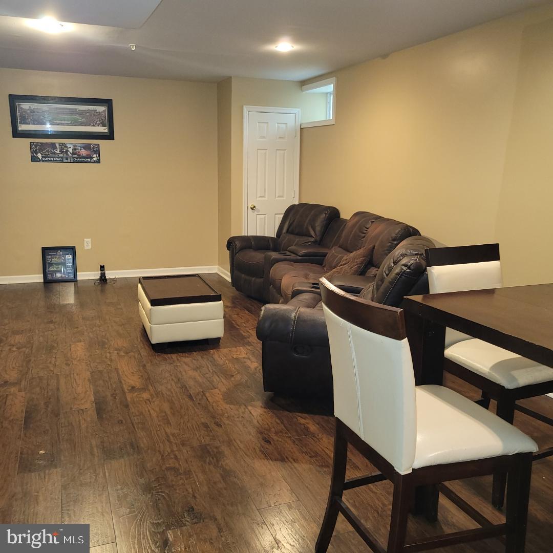 BUCKLERS - Residential