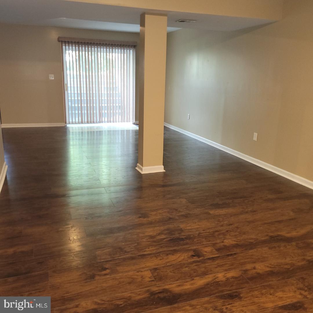 BUCKLERS - Residential