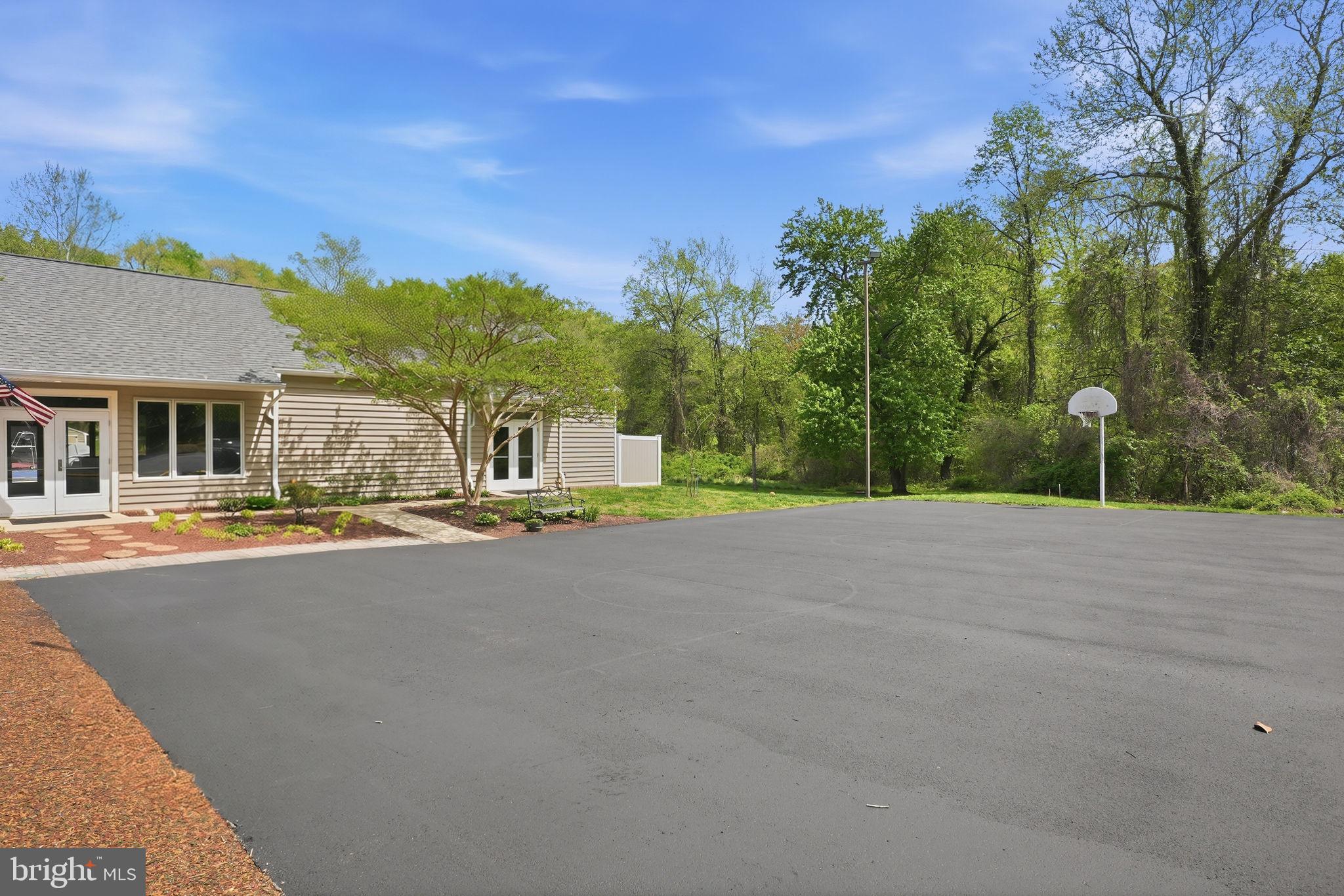 GLEN EDEN - Residential