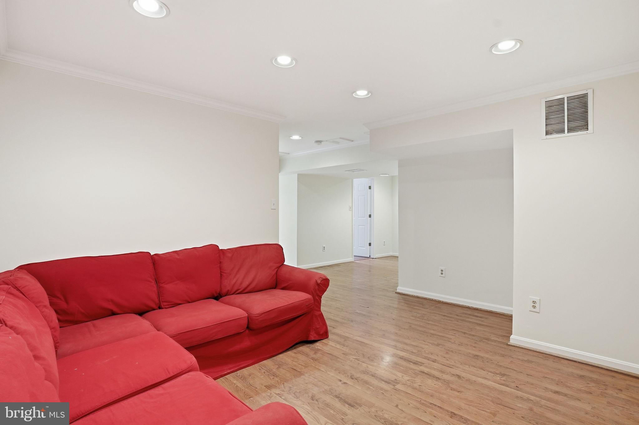 GLEN EDEN - Residential