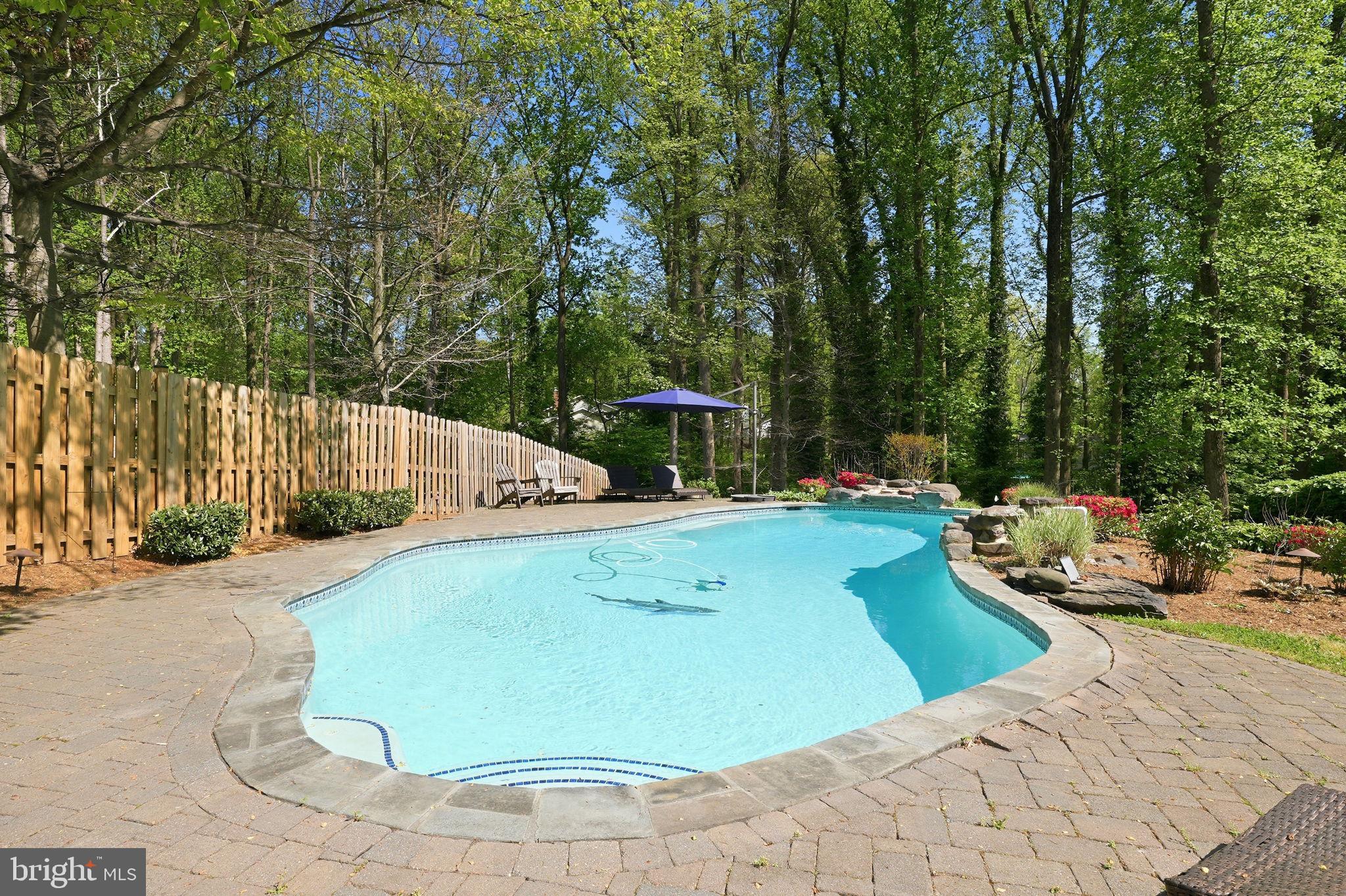 GLEN EDEN - Residential