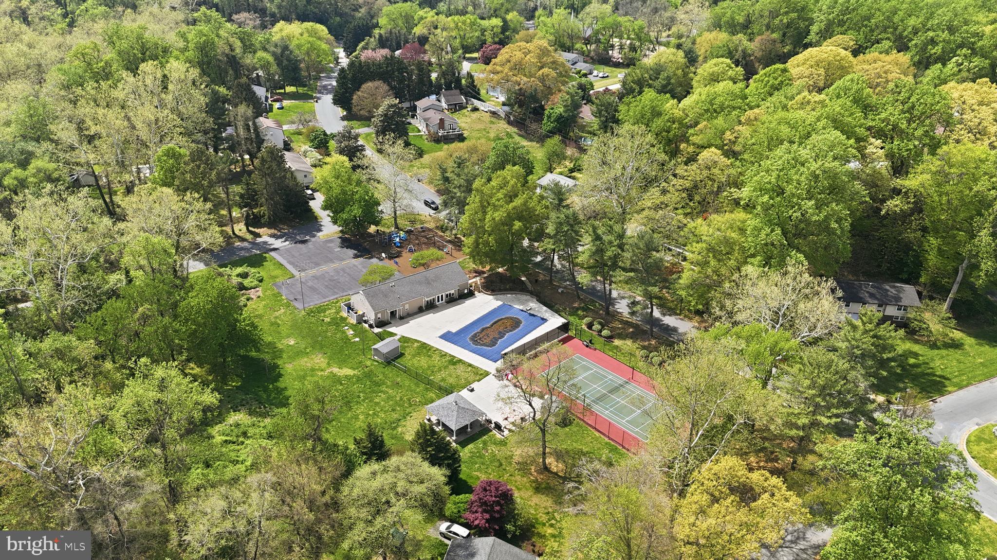 GLEN EDEN - Residential