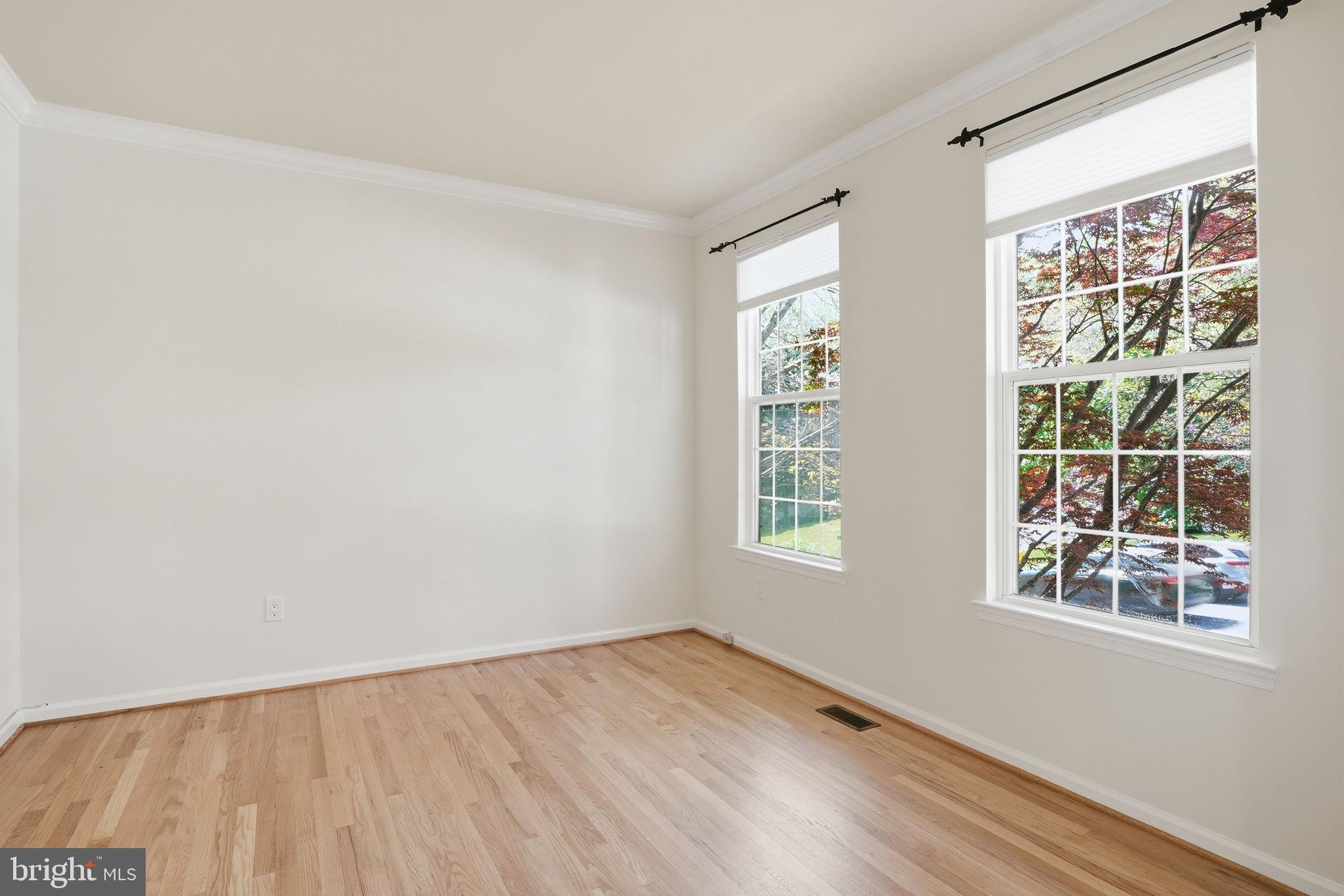 GLEN EDEN - Residential