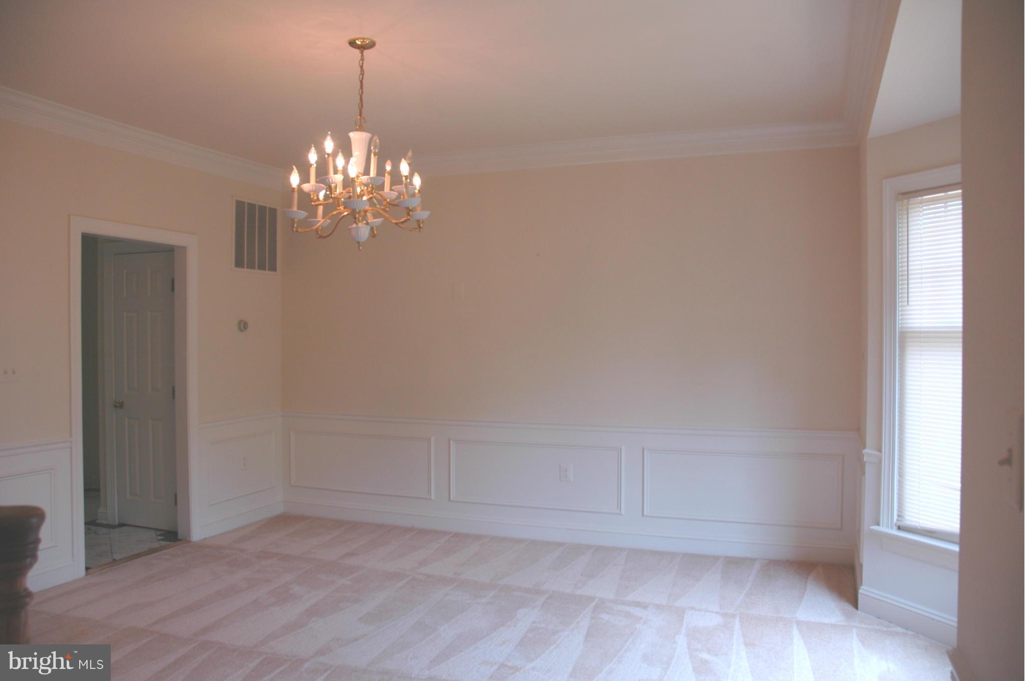 PINEY POND ESTATES - Residential Lease