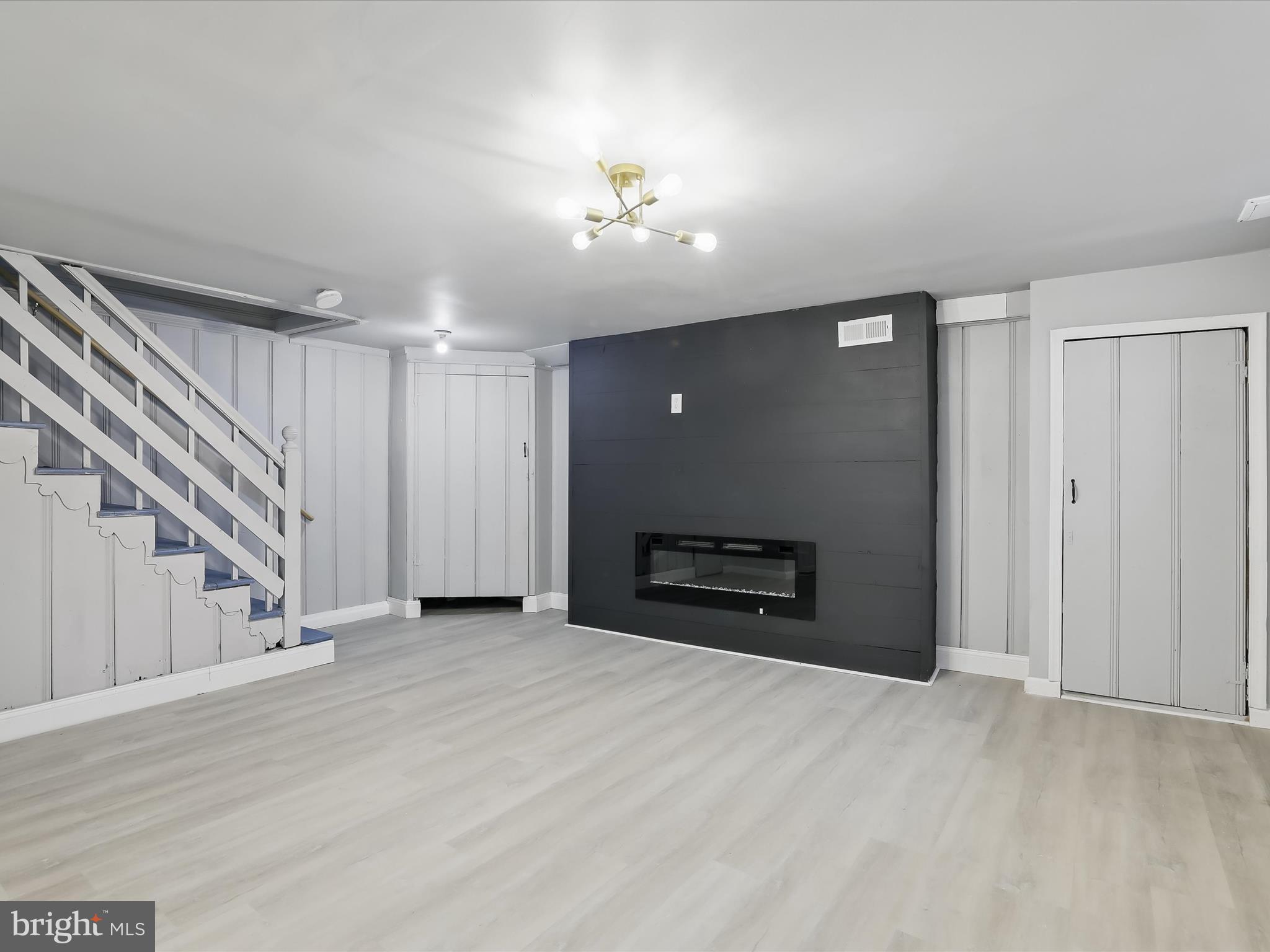 NEW NORTHWOOD - Residential