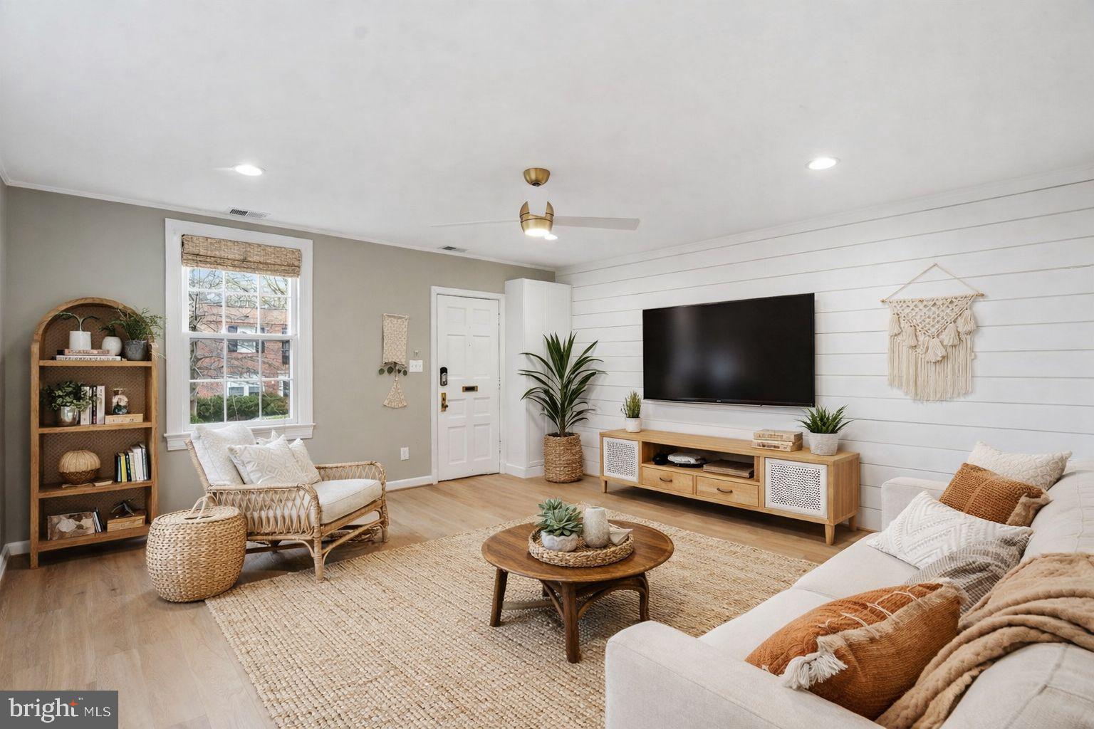 1300 S CLEVELAND STREET 363