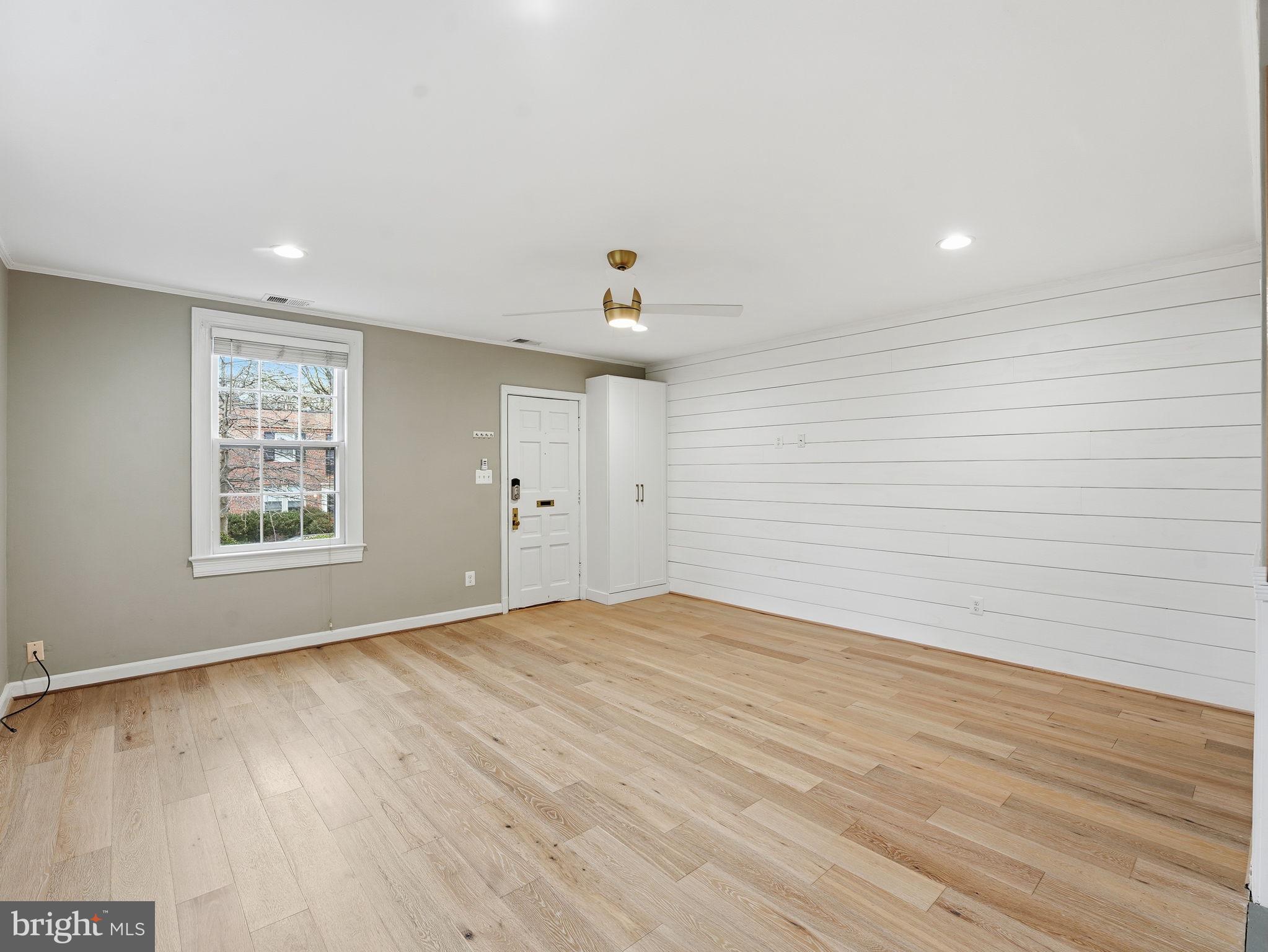 1300 S CLEVELAND STREET 363