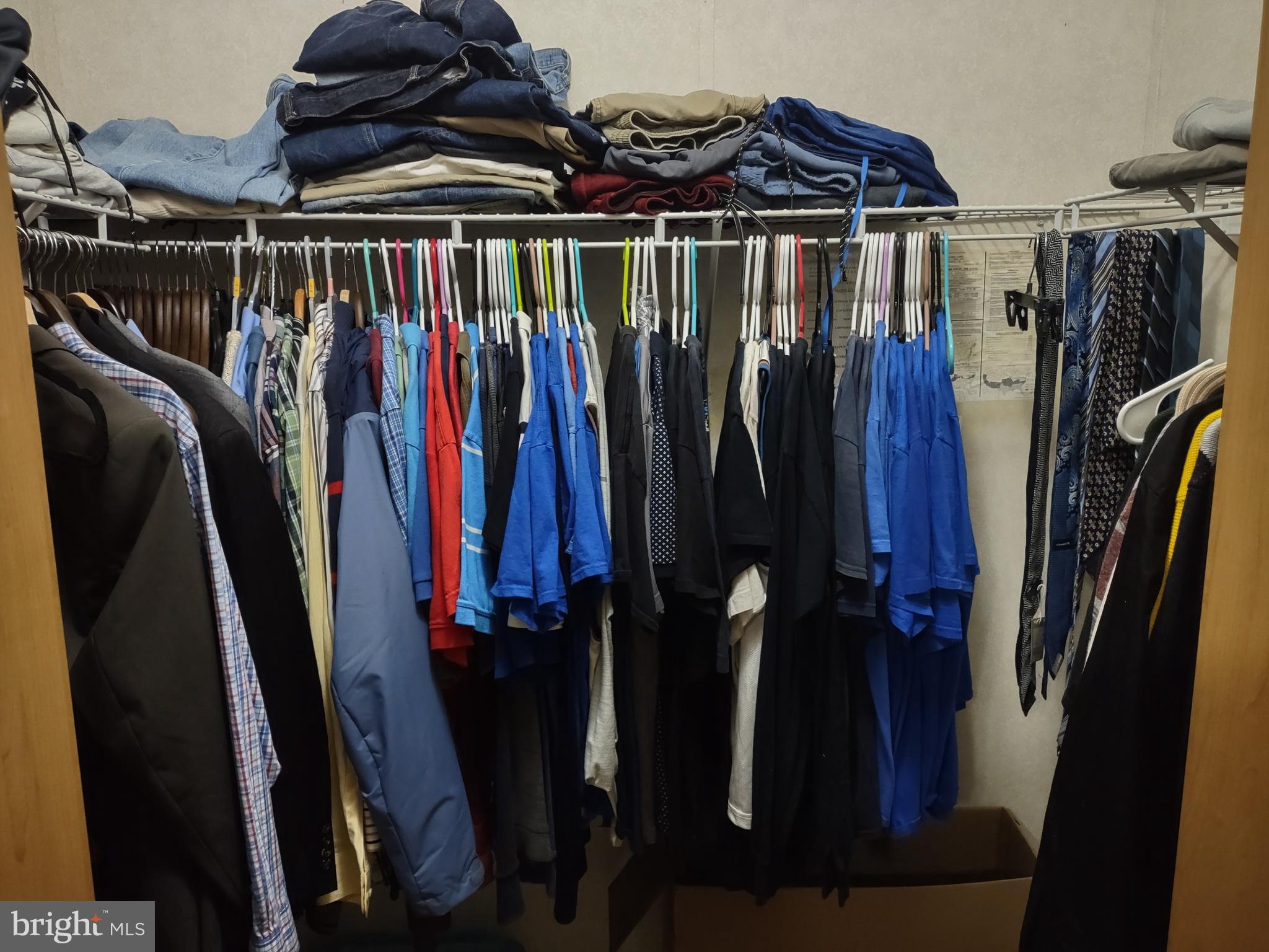 LYONS CREEK MOBILE ESTATES - Residential