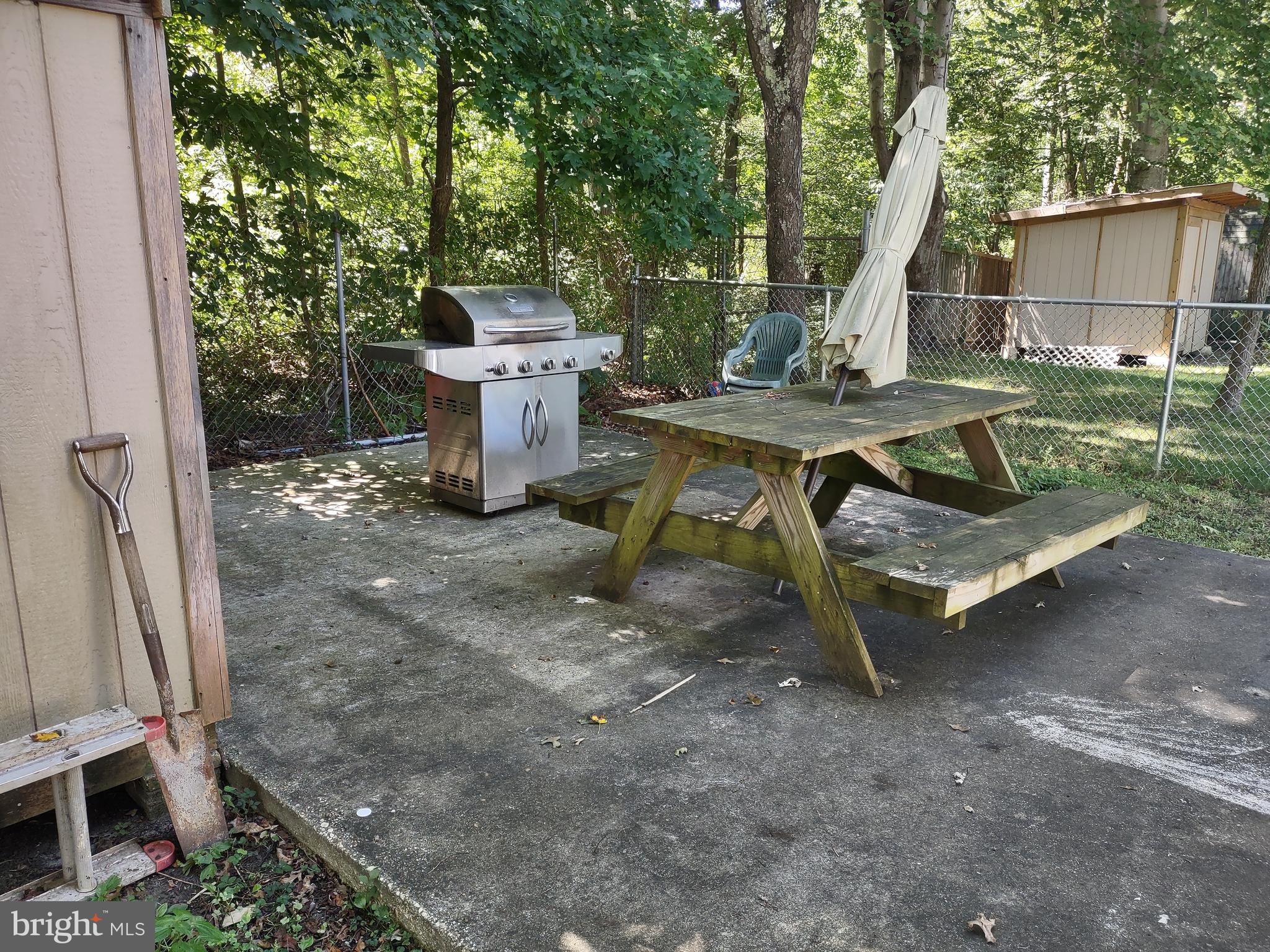 LYONS CREEK MOBILE ESTATES - Residential