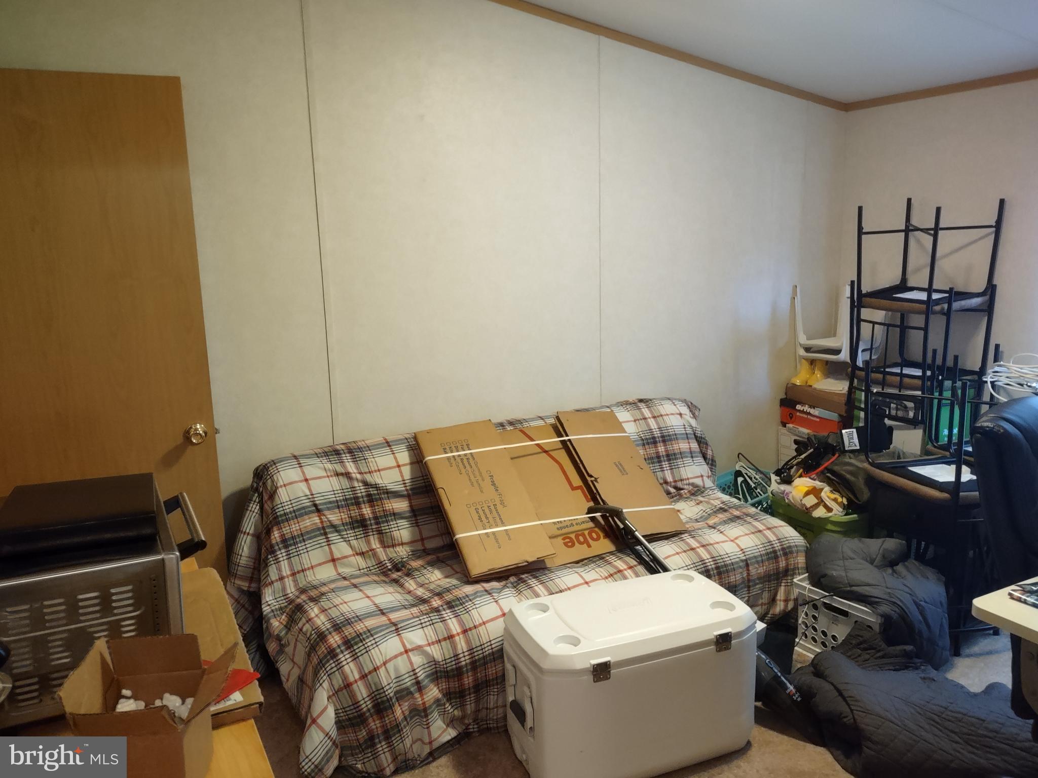 LYONS CREEK MOBILE ESTATES - Residential