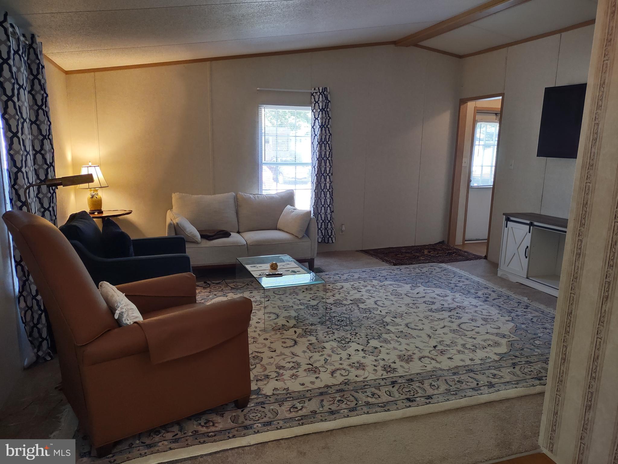 LYONS CREEK MOBILE ESTATES - Residential