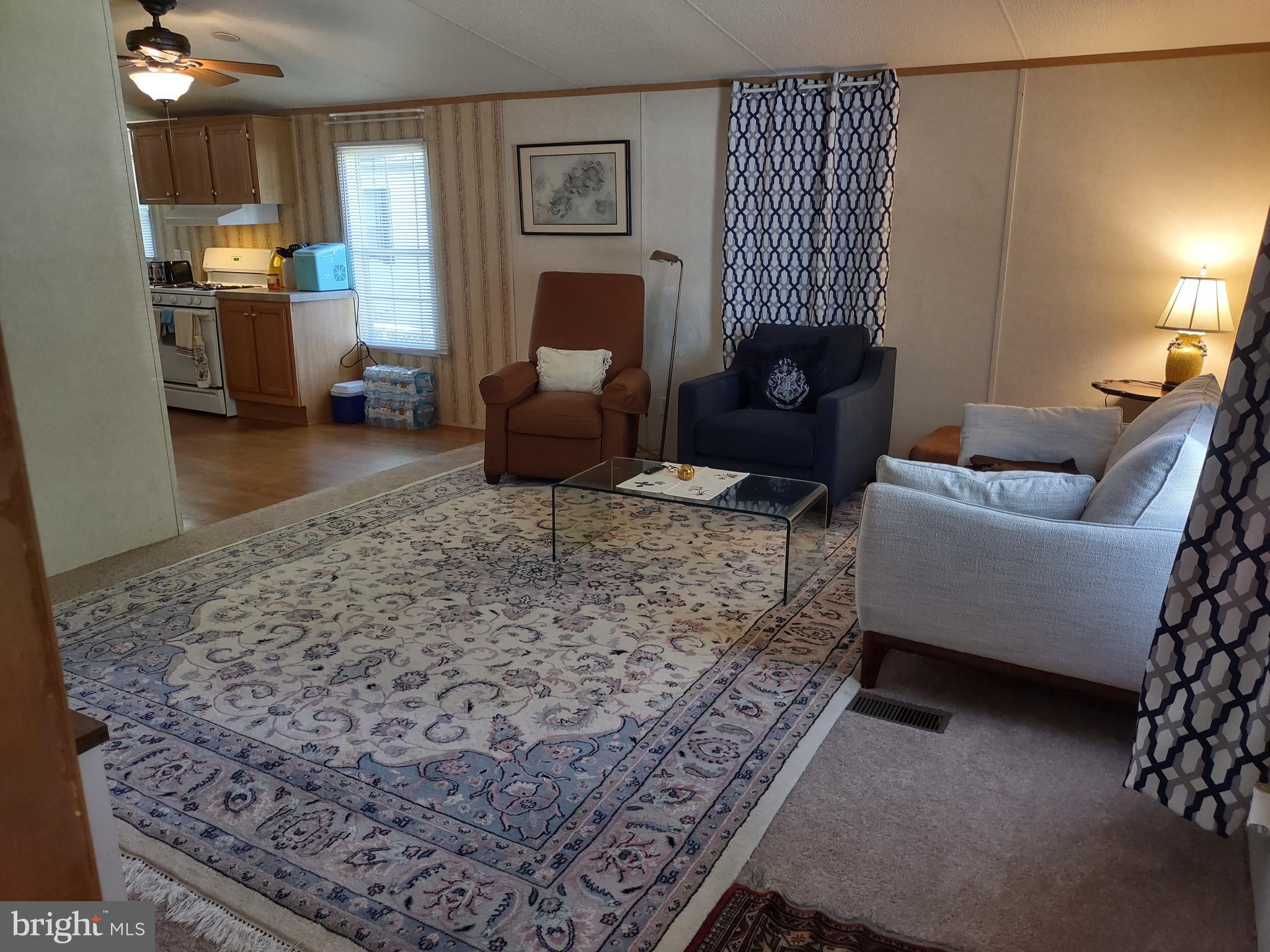 LYONS CREEK MOBILE ESTATES - Residential