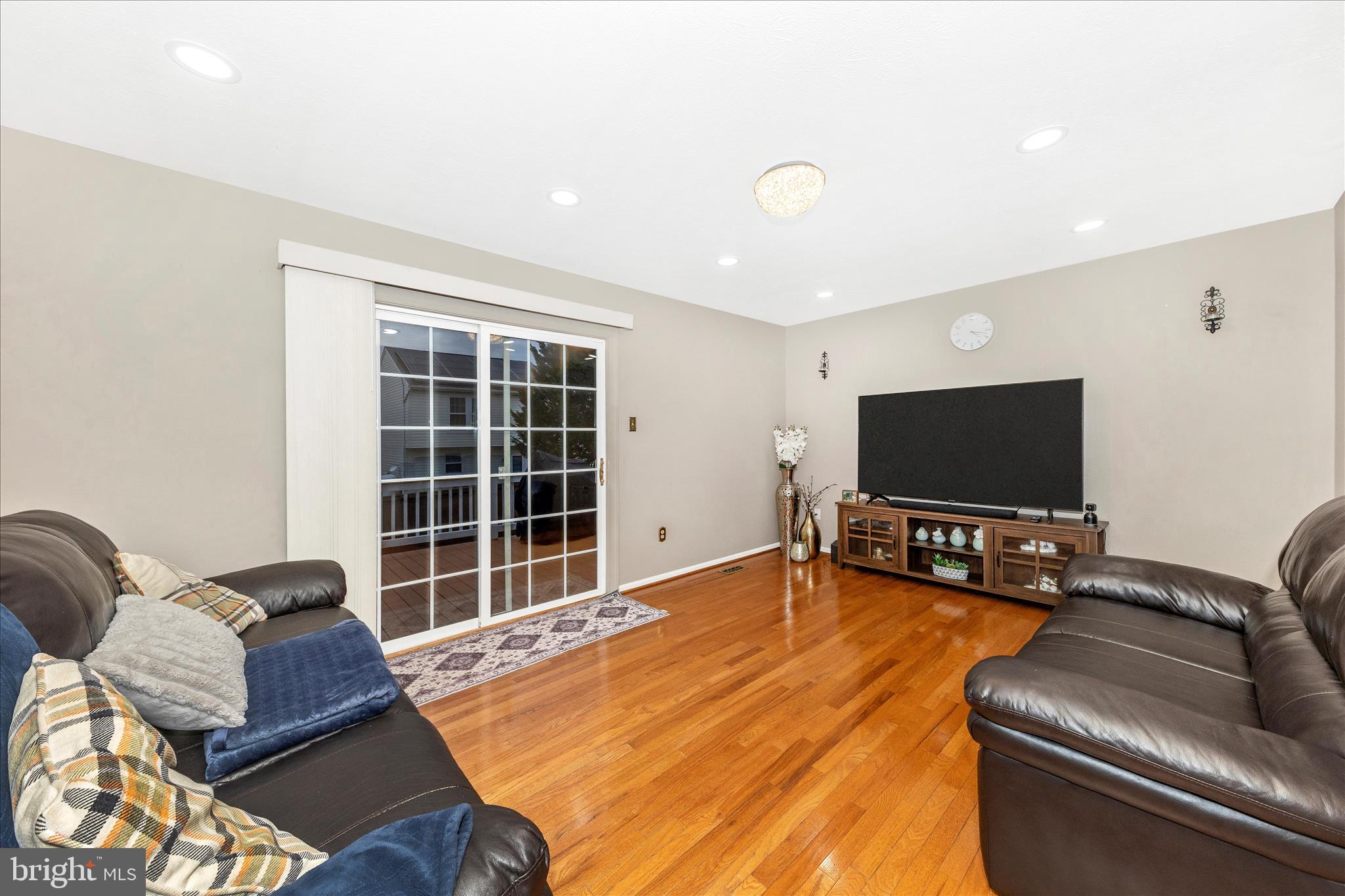 GOLF VIEW - Residential