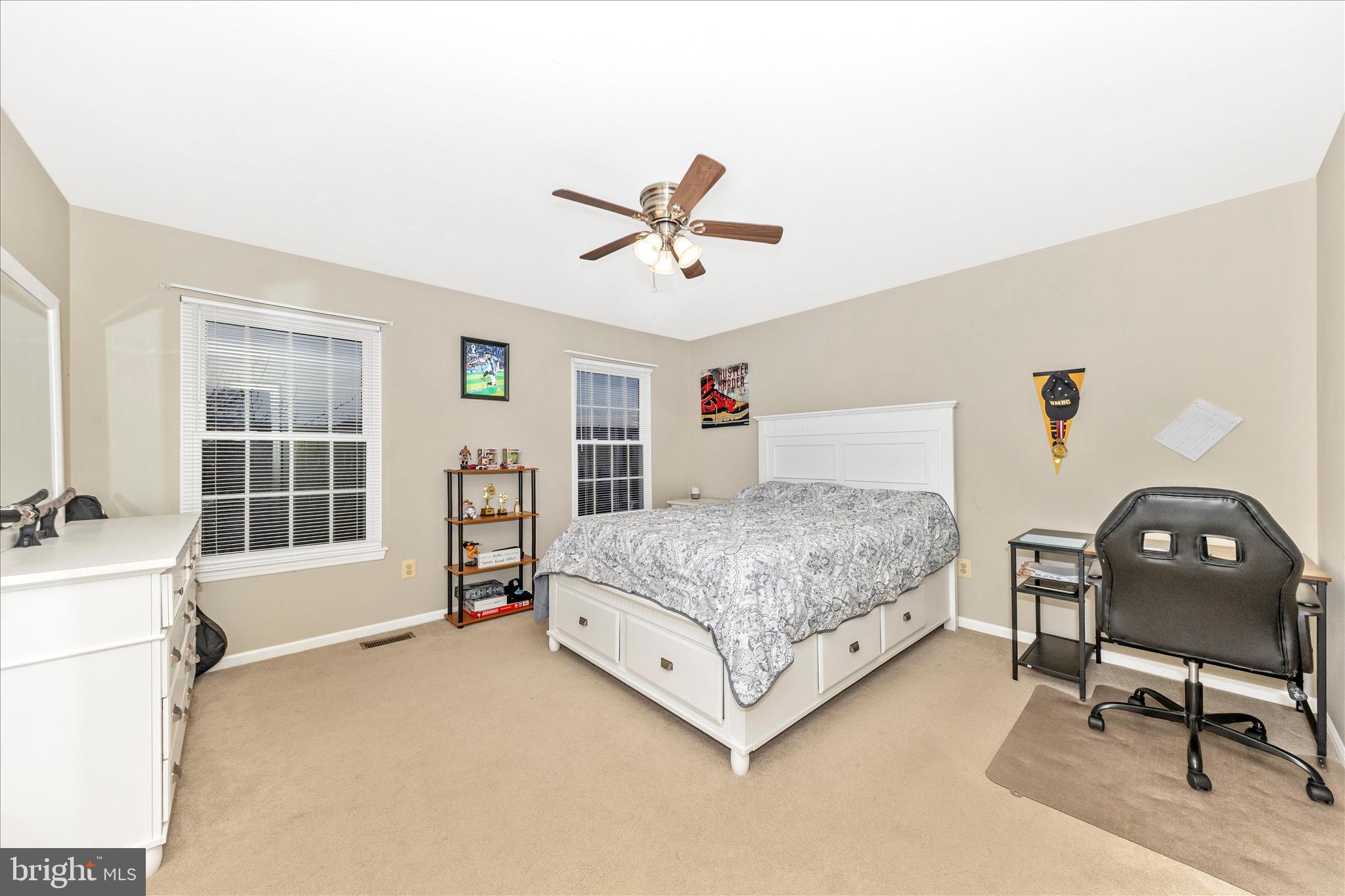 GOLF VIEW - Residential