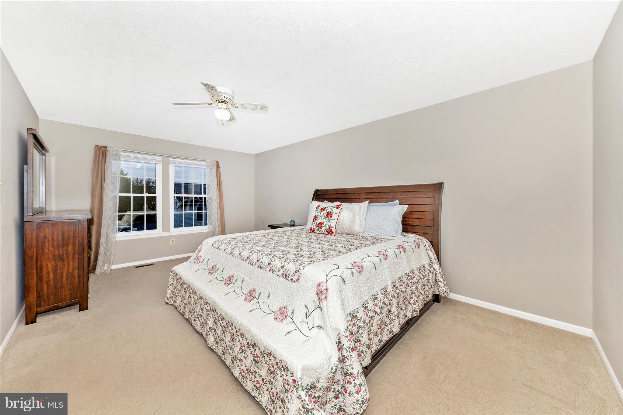 GOLF VIEW - Residential