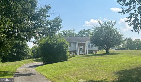 Homes For Rent - 5551 Doubs Road<br/> ADAMSTOWN, MD 21710