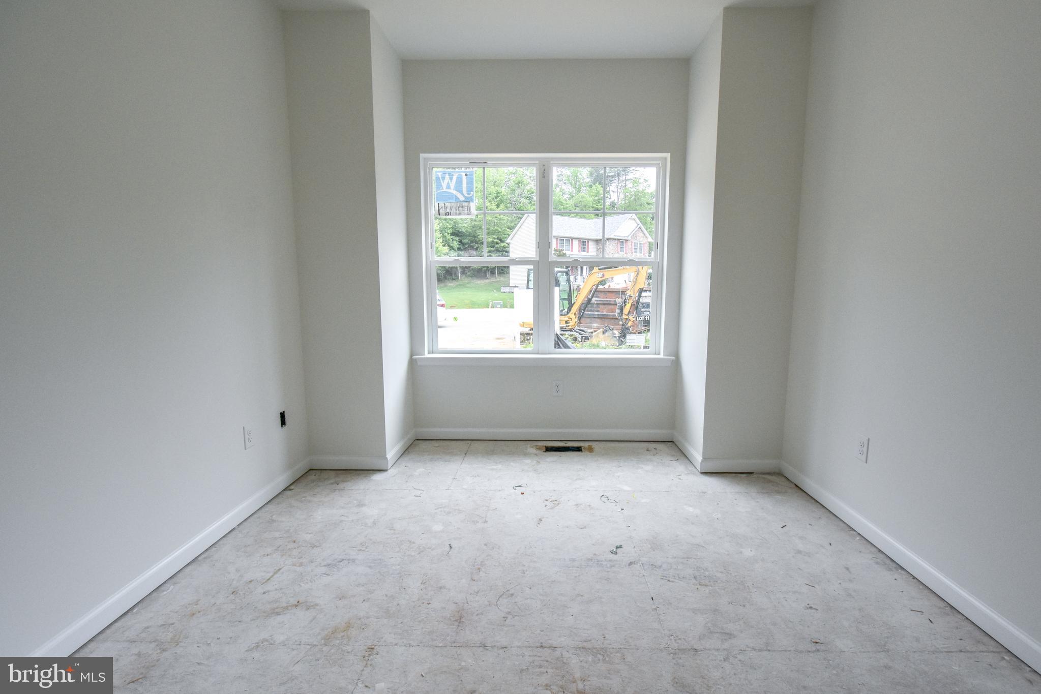 22640 EXCEL COURT