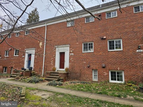 Condo For Sale - 3531 Valley Drive<br/> ALEXANDRIA, VA 22302