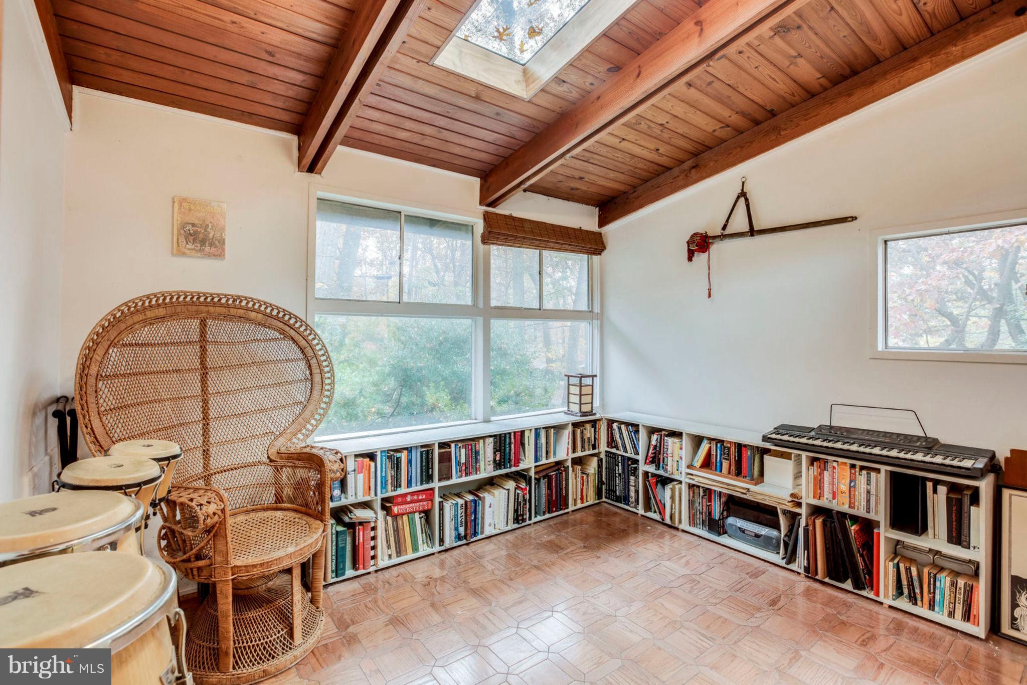 HOLMES RUN ACRES - Residential