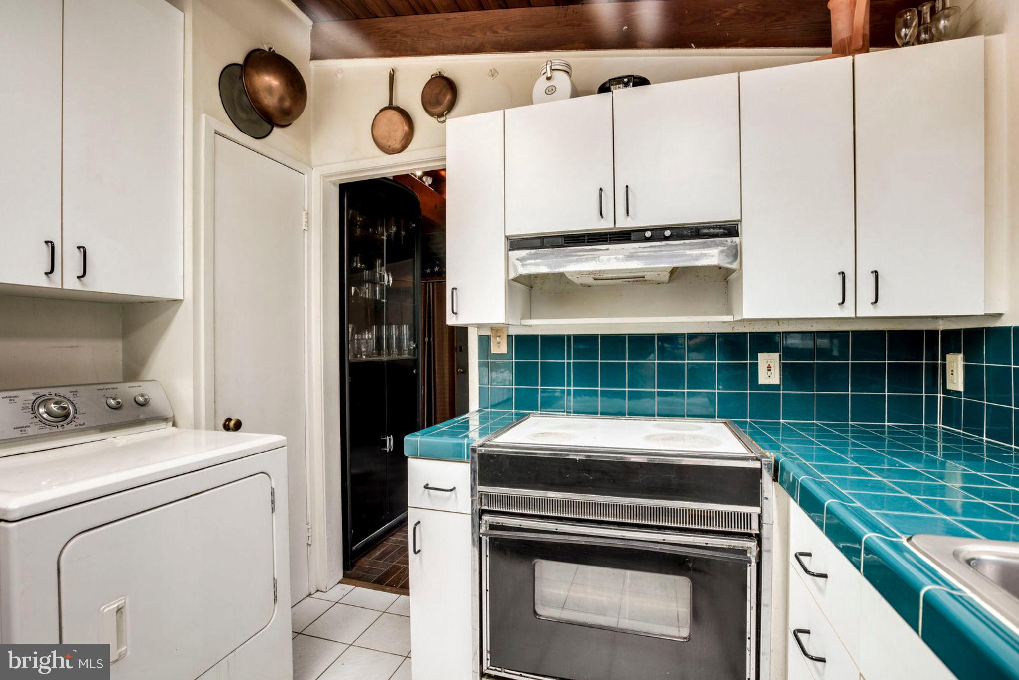 HOLMES RUN ACRES - Residential