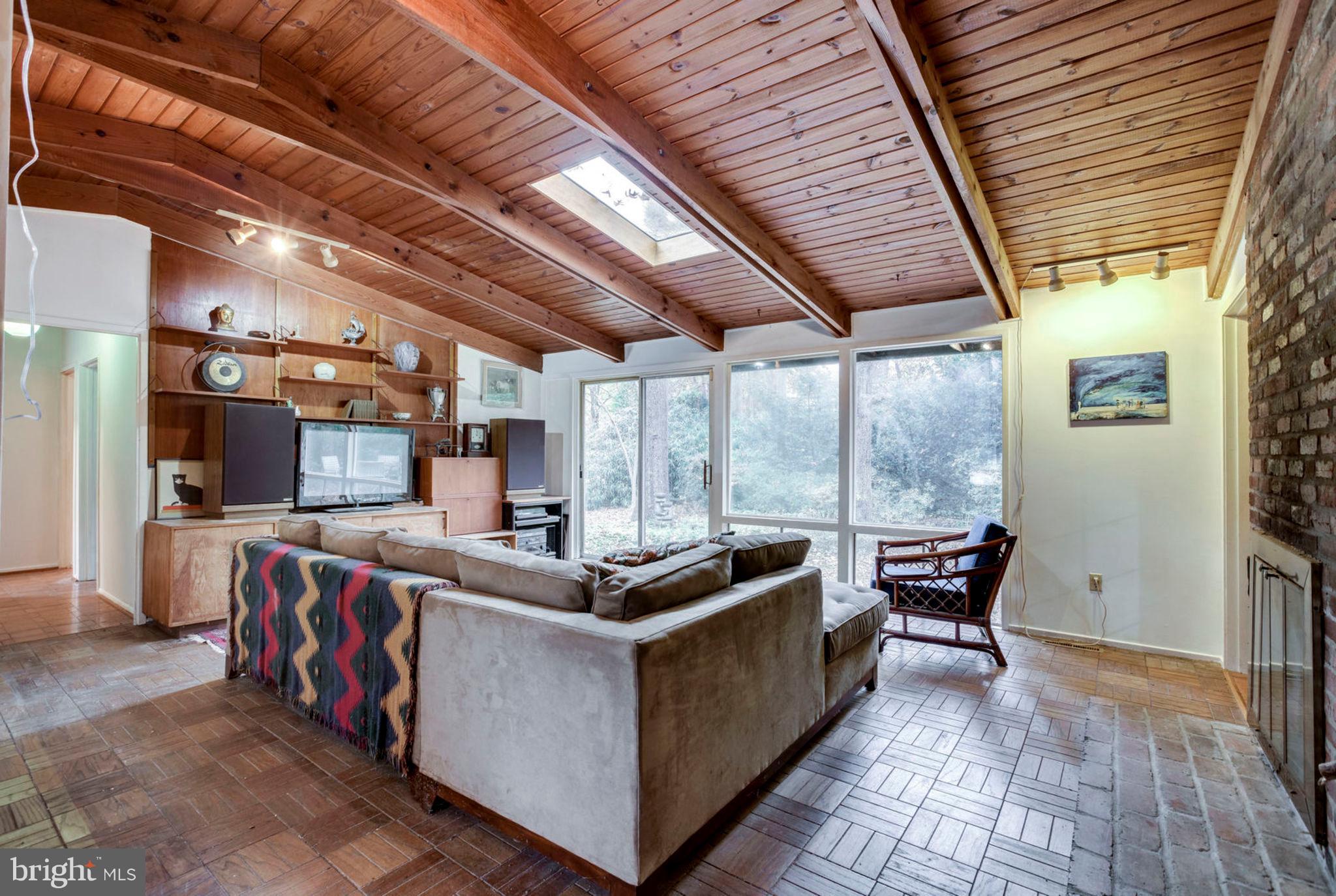 HOLMES RUN ACRES - Residential