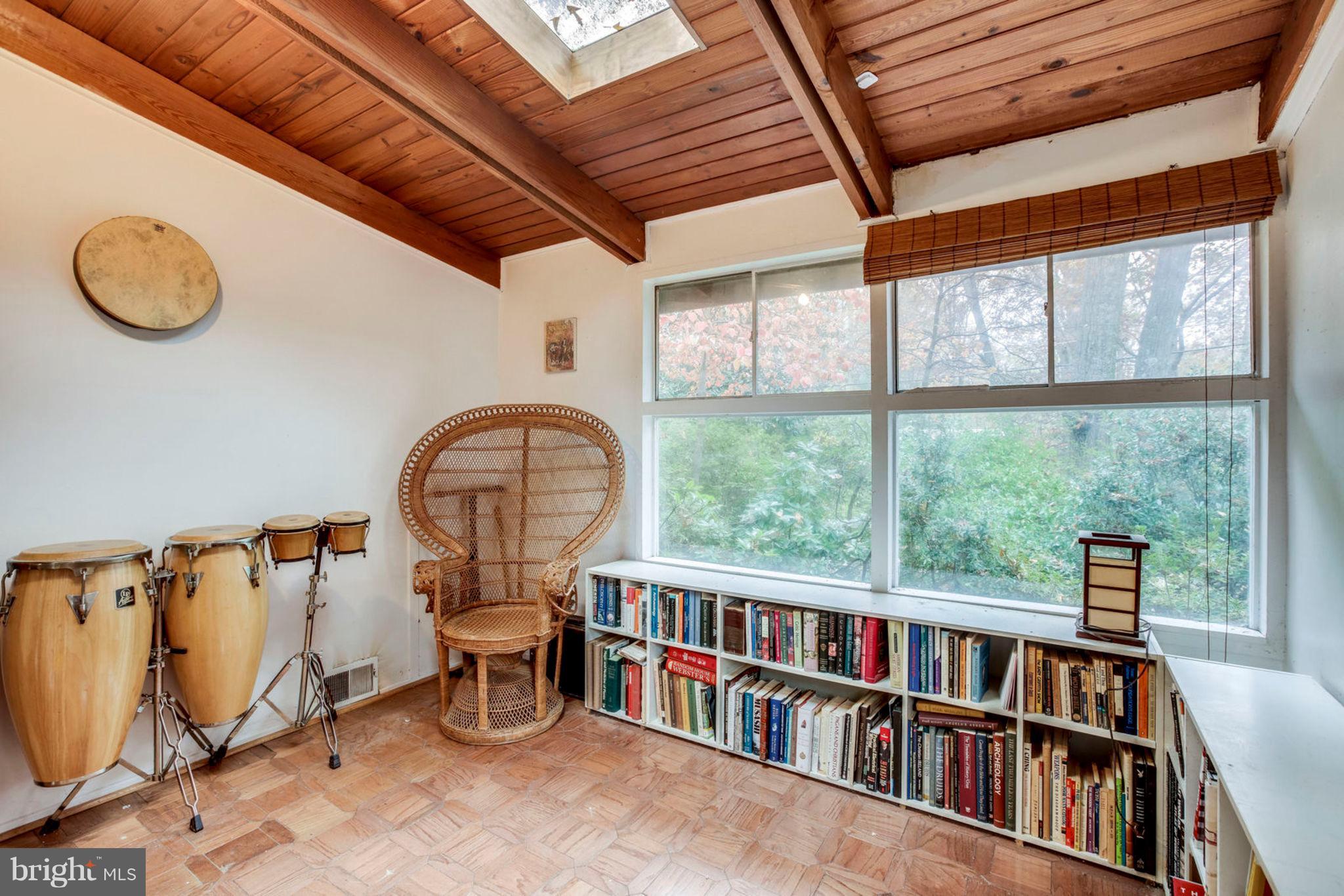 HOLMES RUN ACRES - Residential