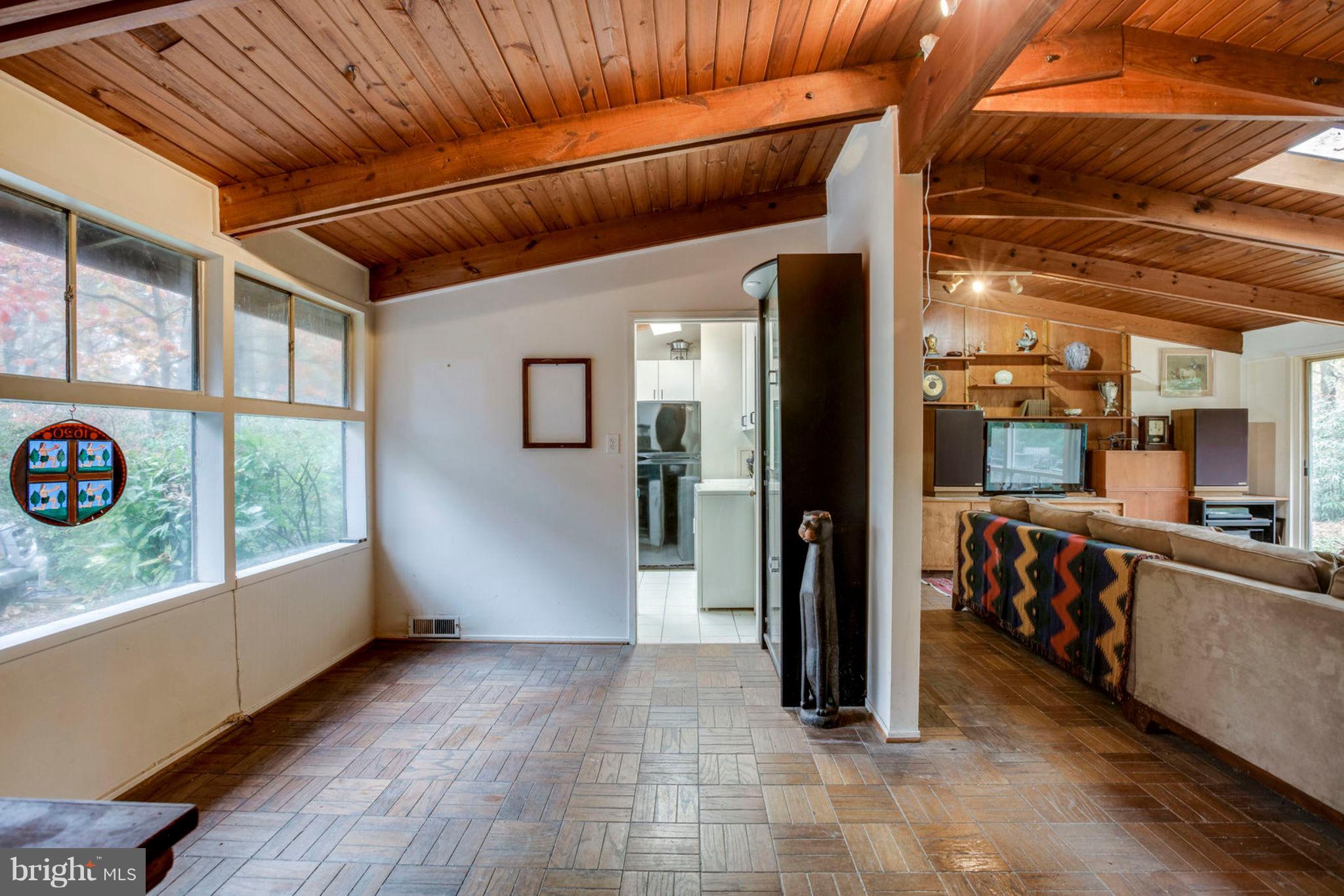 HOLMES RUN ACRES - Residential