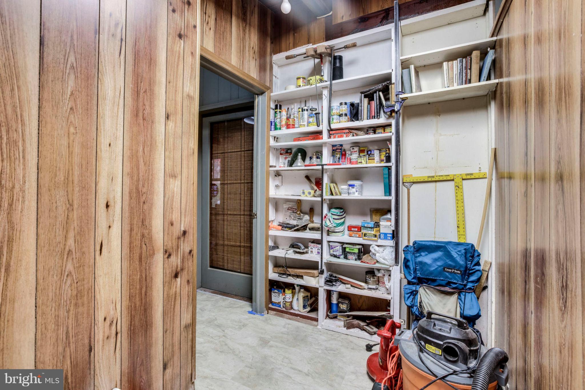 HOLMES RUN ACRES - Residential