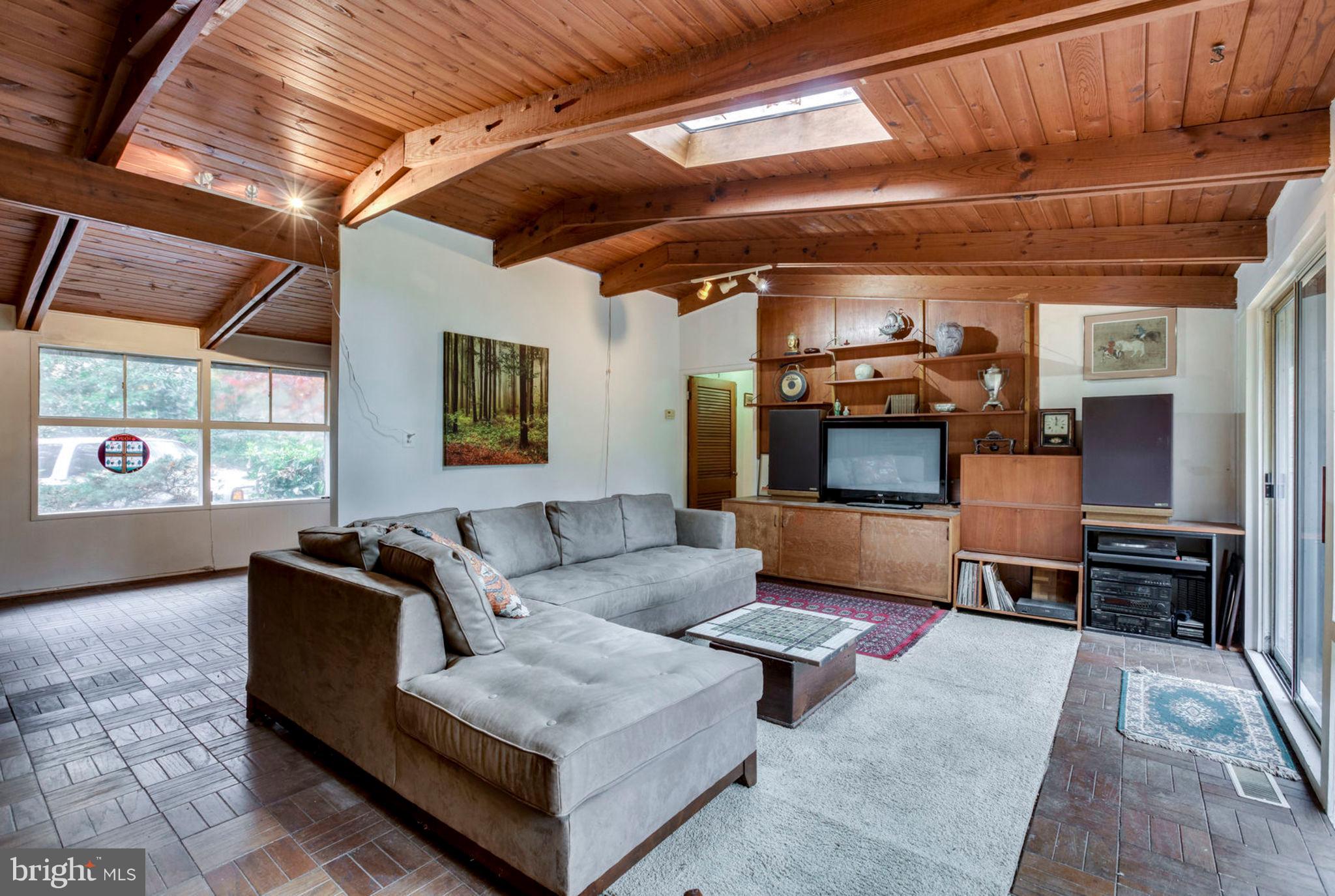 HOLMES RUN ACRES - Residential