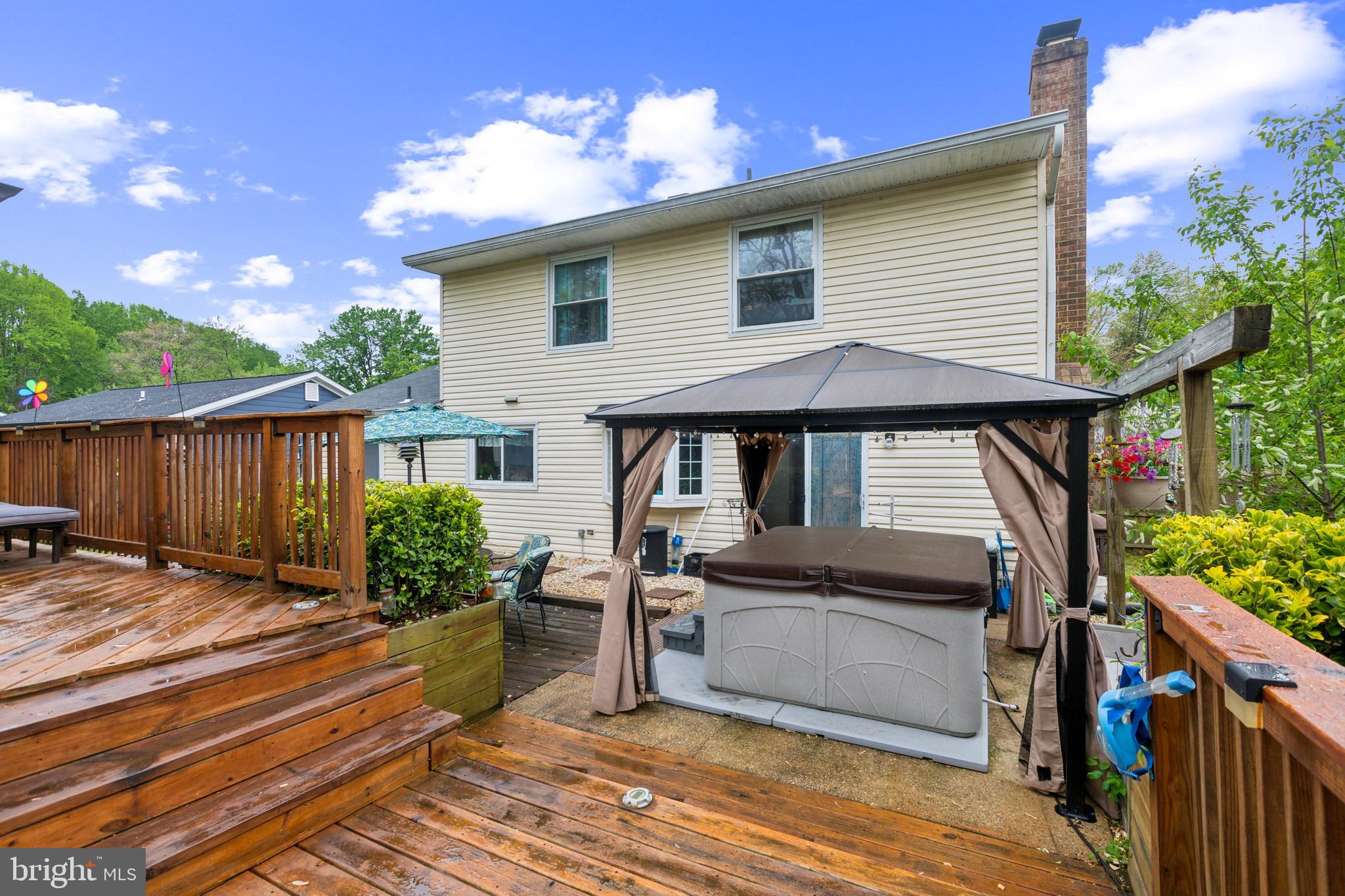 NORTHVIEW AT BELAIR VILLAGE - Residential