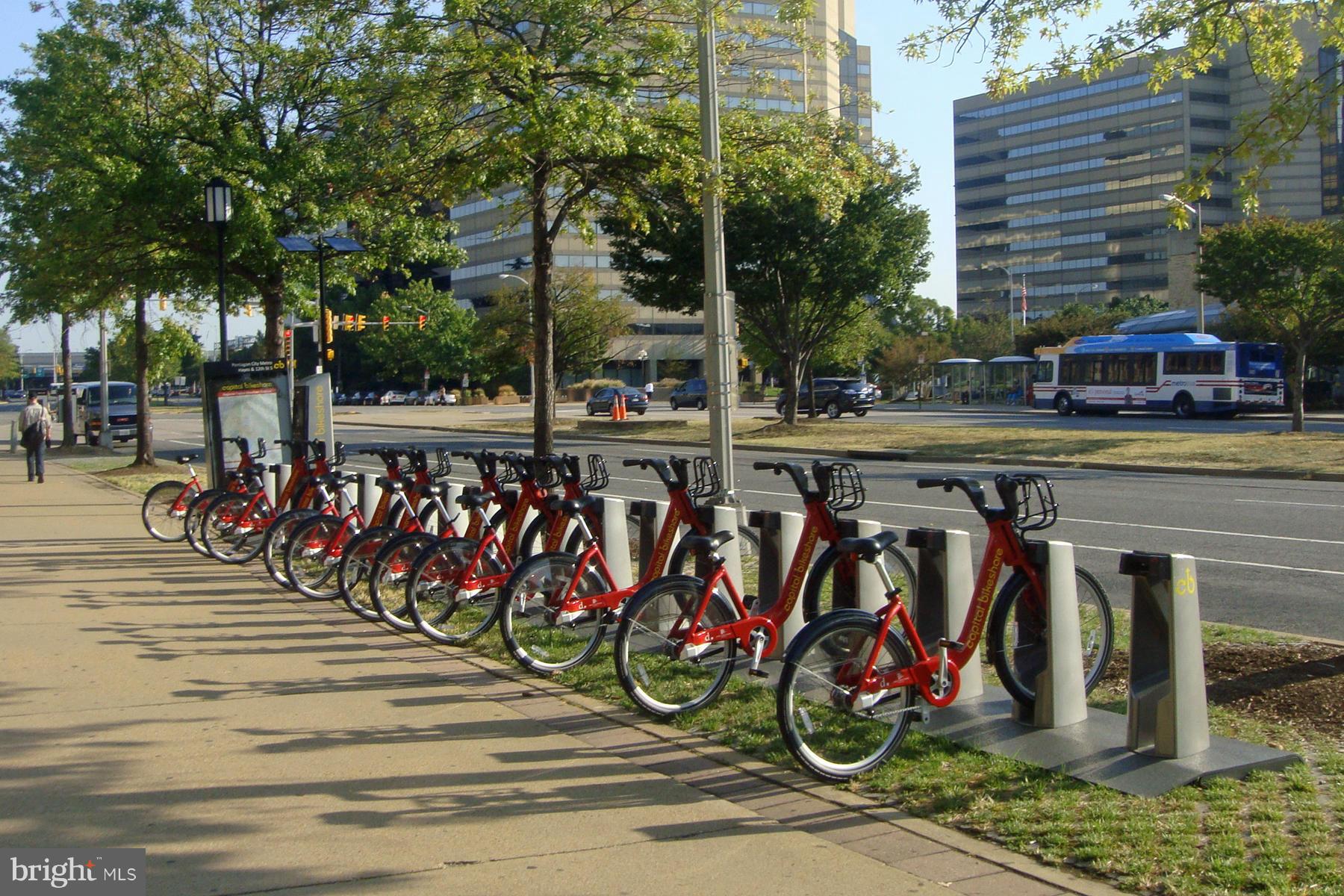 ADDISON HEIGHTS - Residential Lease