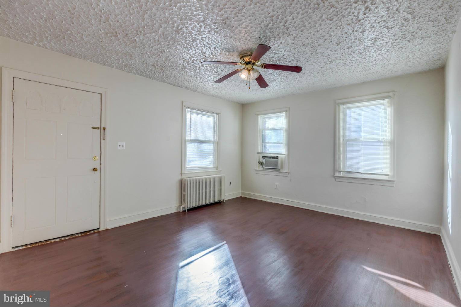 ADDISON HEIGHTS - Residential Lease