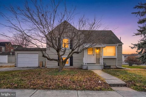 720 ELM TERRACE YORK PA 17404