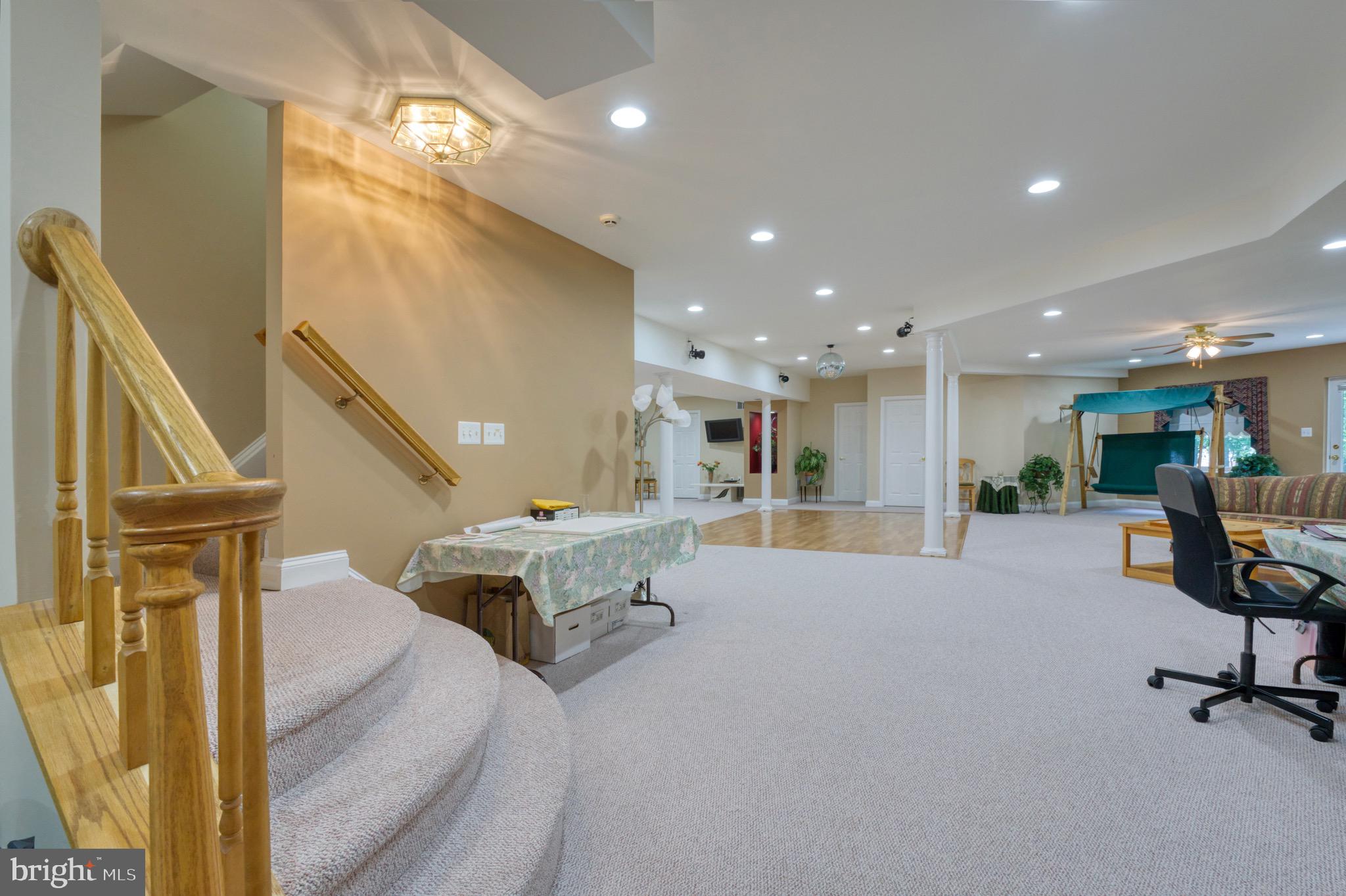 SENECA GREEN - Residential