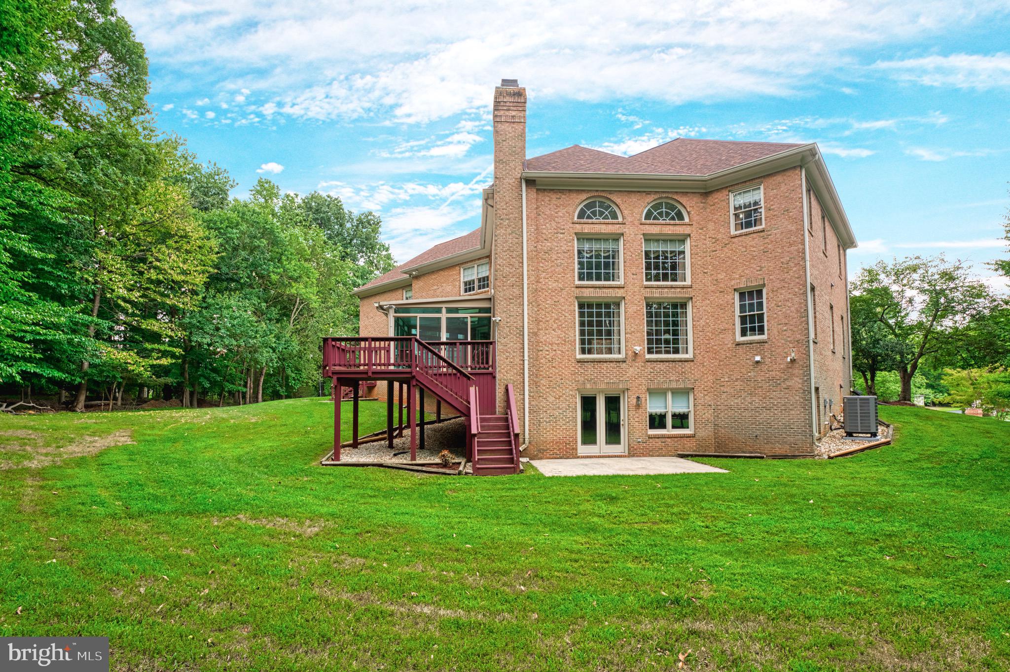 SENECA GREEN - Residential