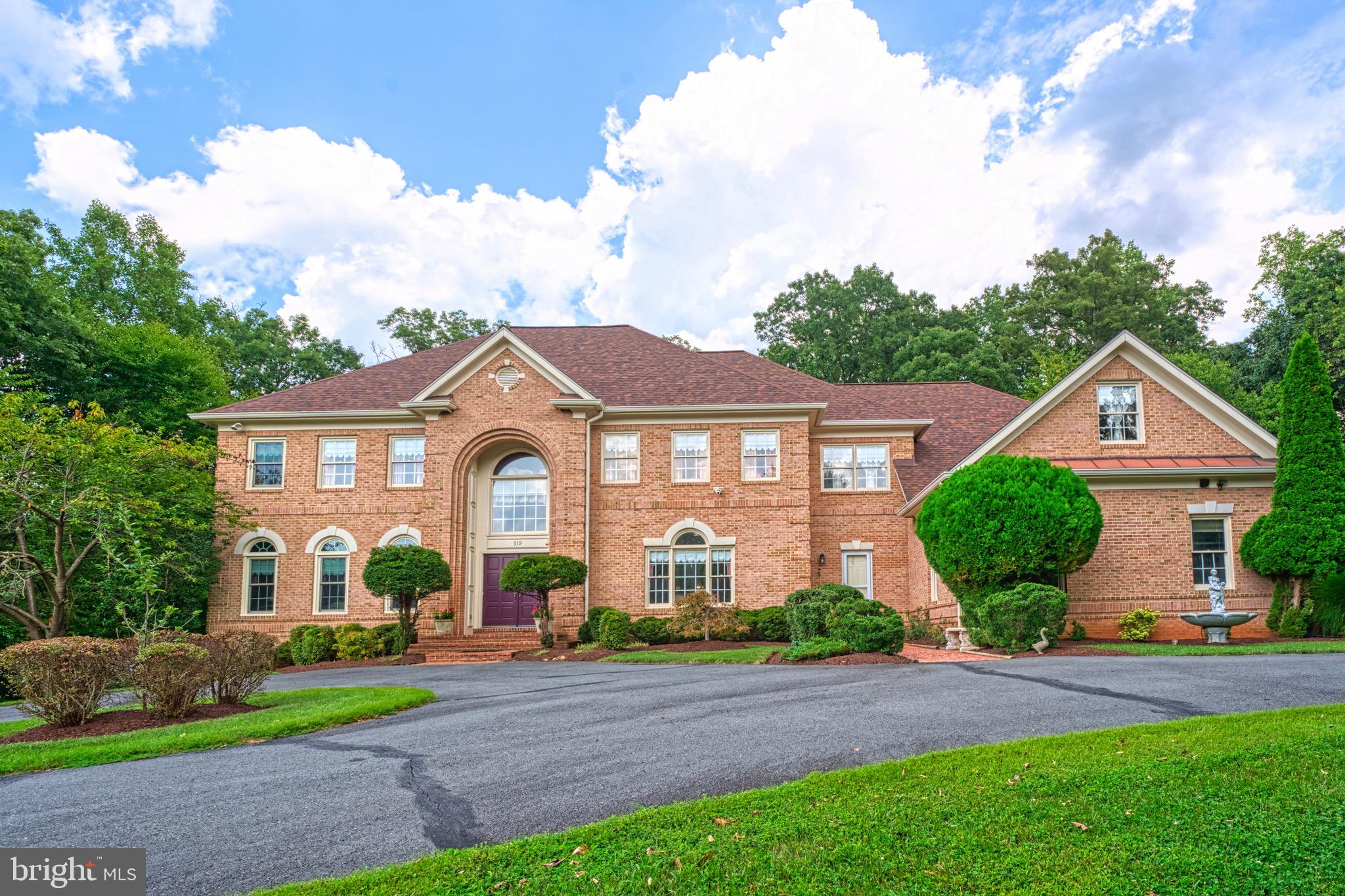 SENECA GREEN - Residential