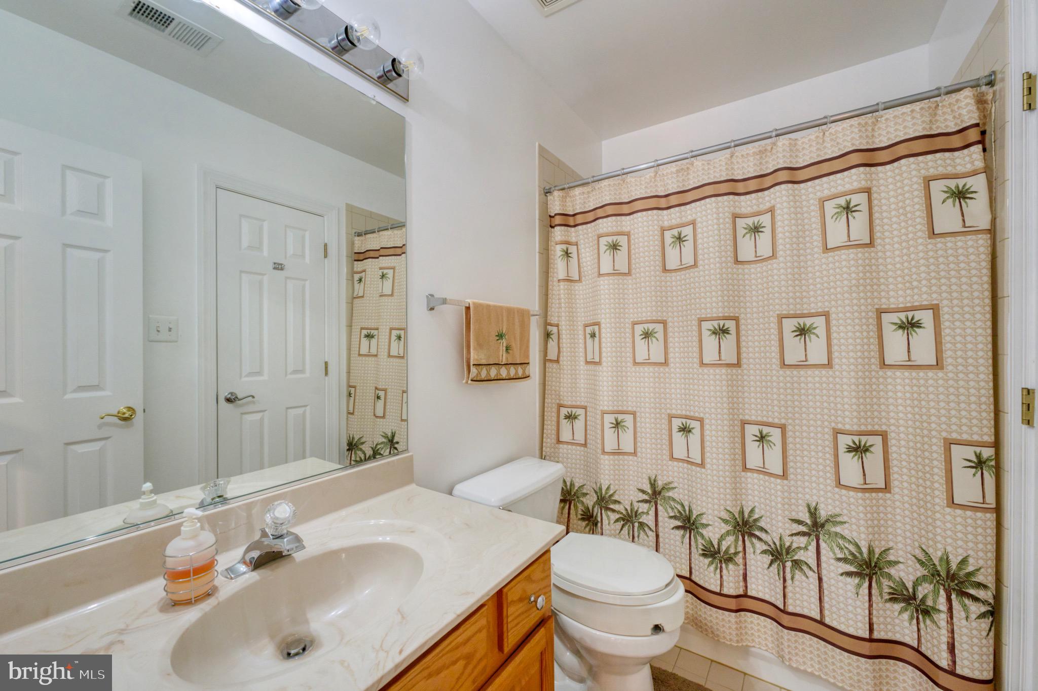 SENECA GREEN - Residential