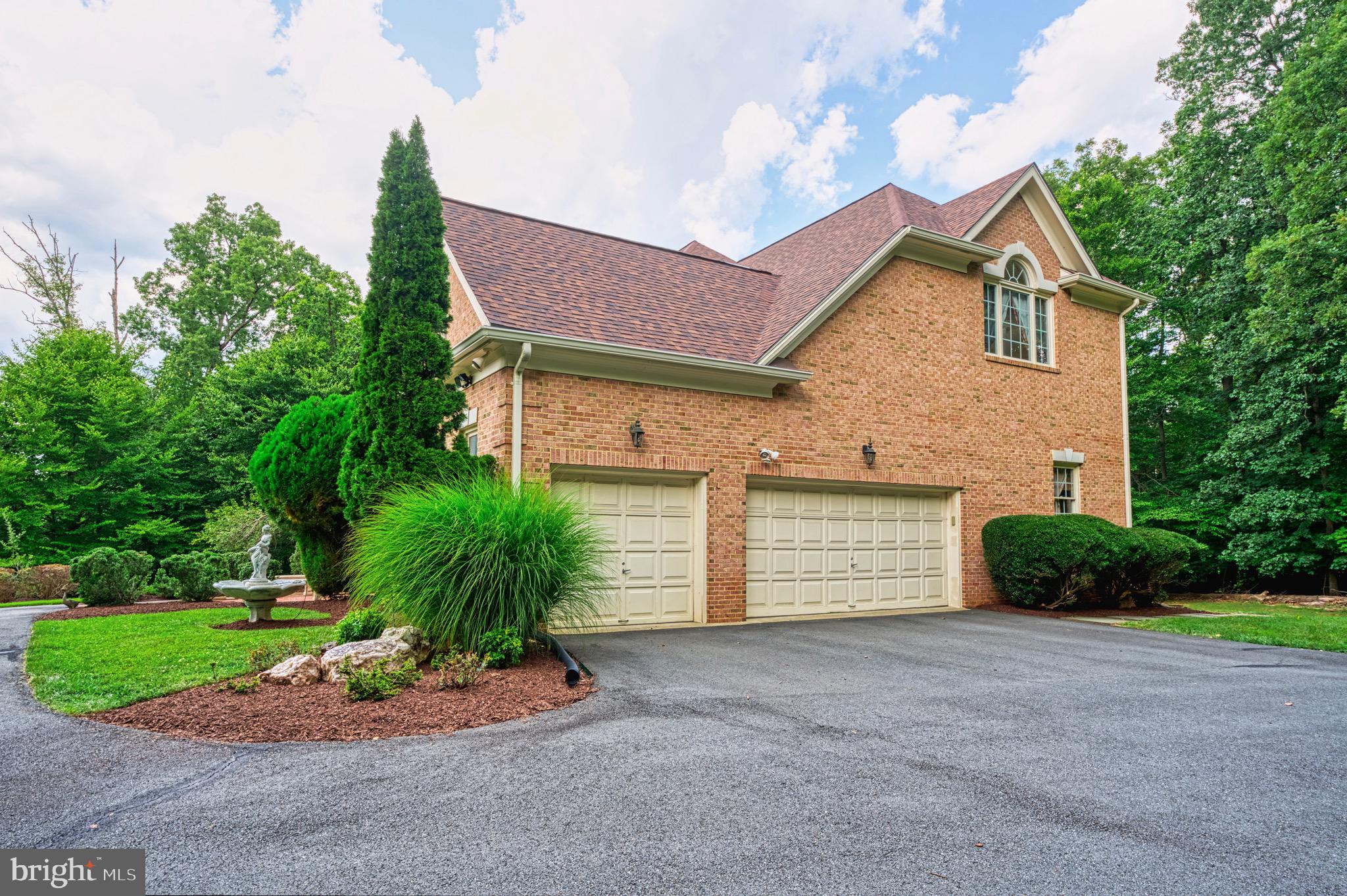 SENECA GREEN - Residential