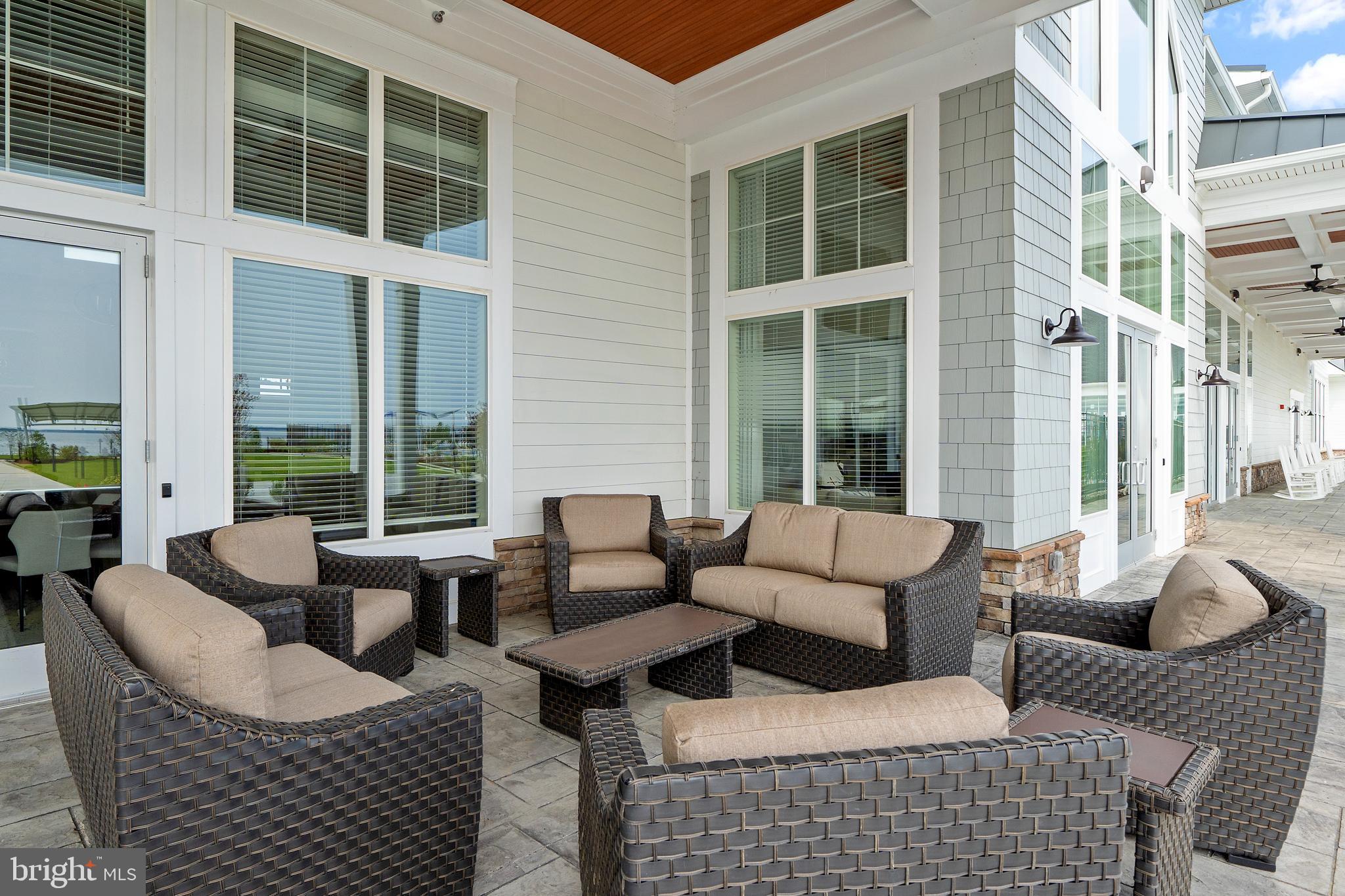 FOUR SEASONS AT KENT ISLAND - Residential