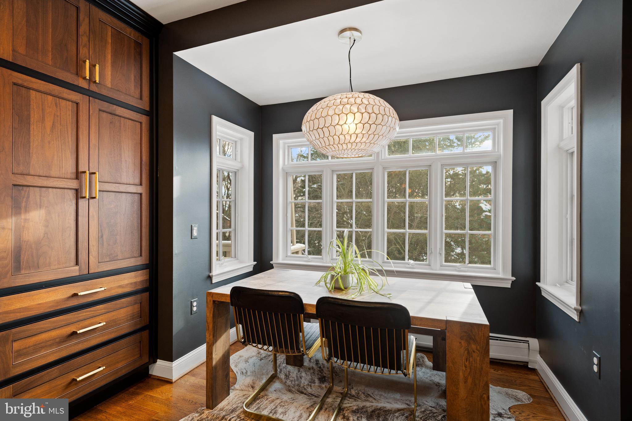 SHIRLEY WOODS - Residential