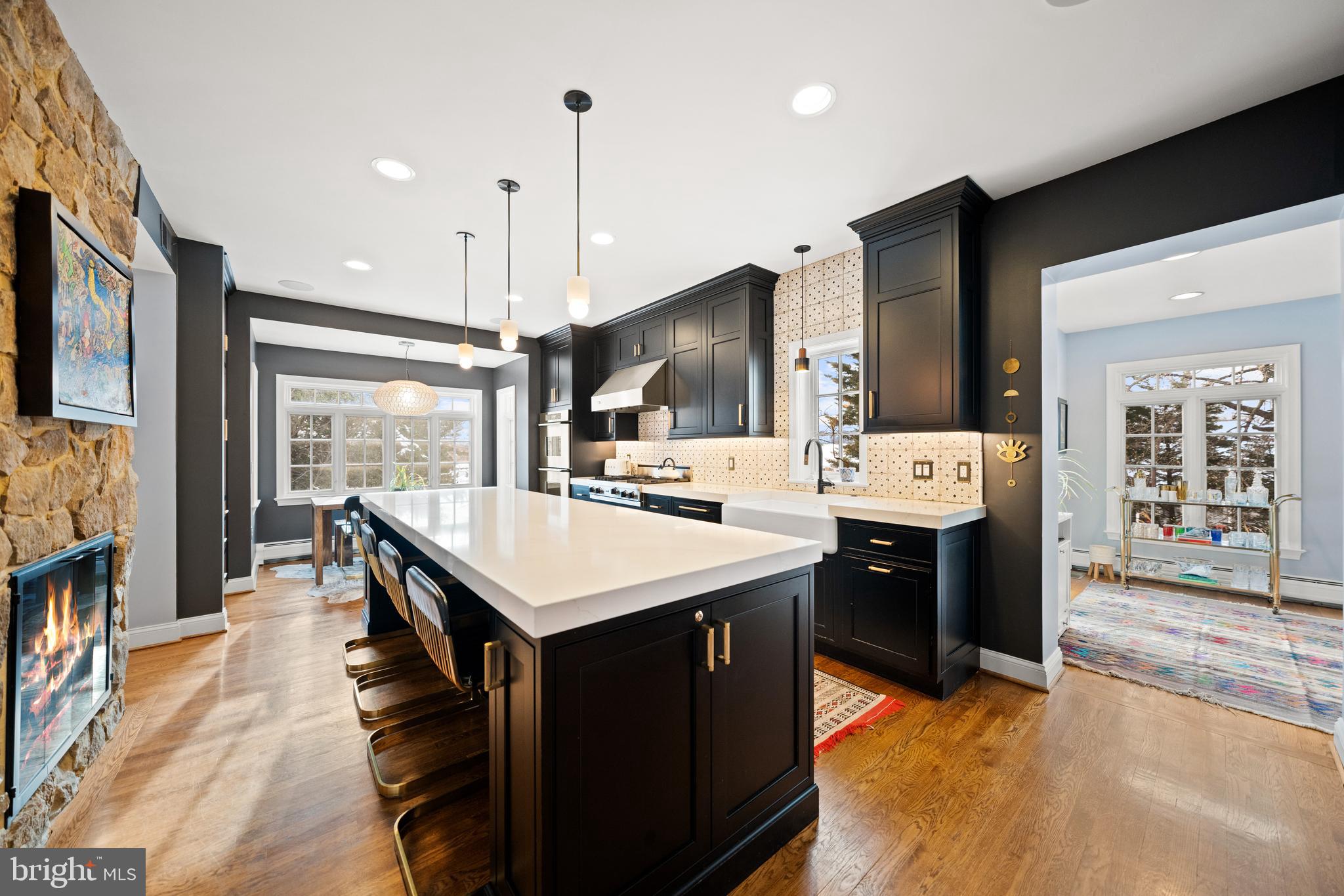 SHIRLEY WOODS - Residential