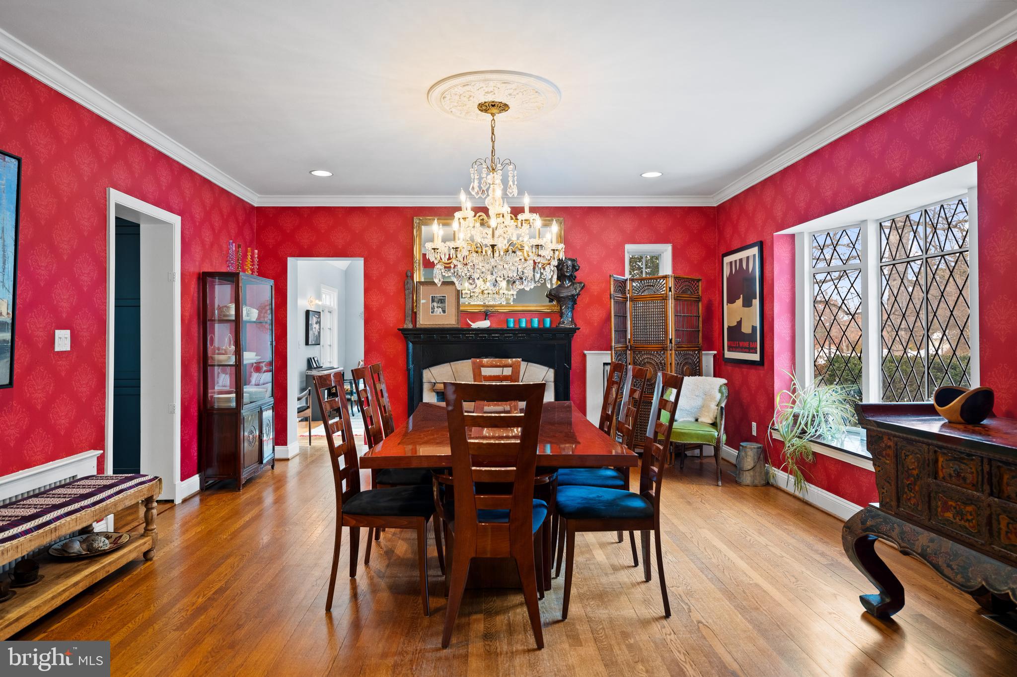 SHIRLEY WOODS - Residential